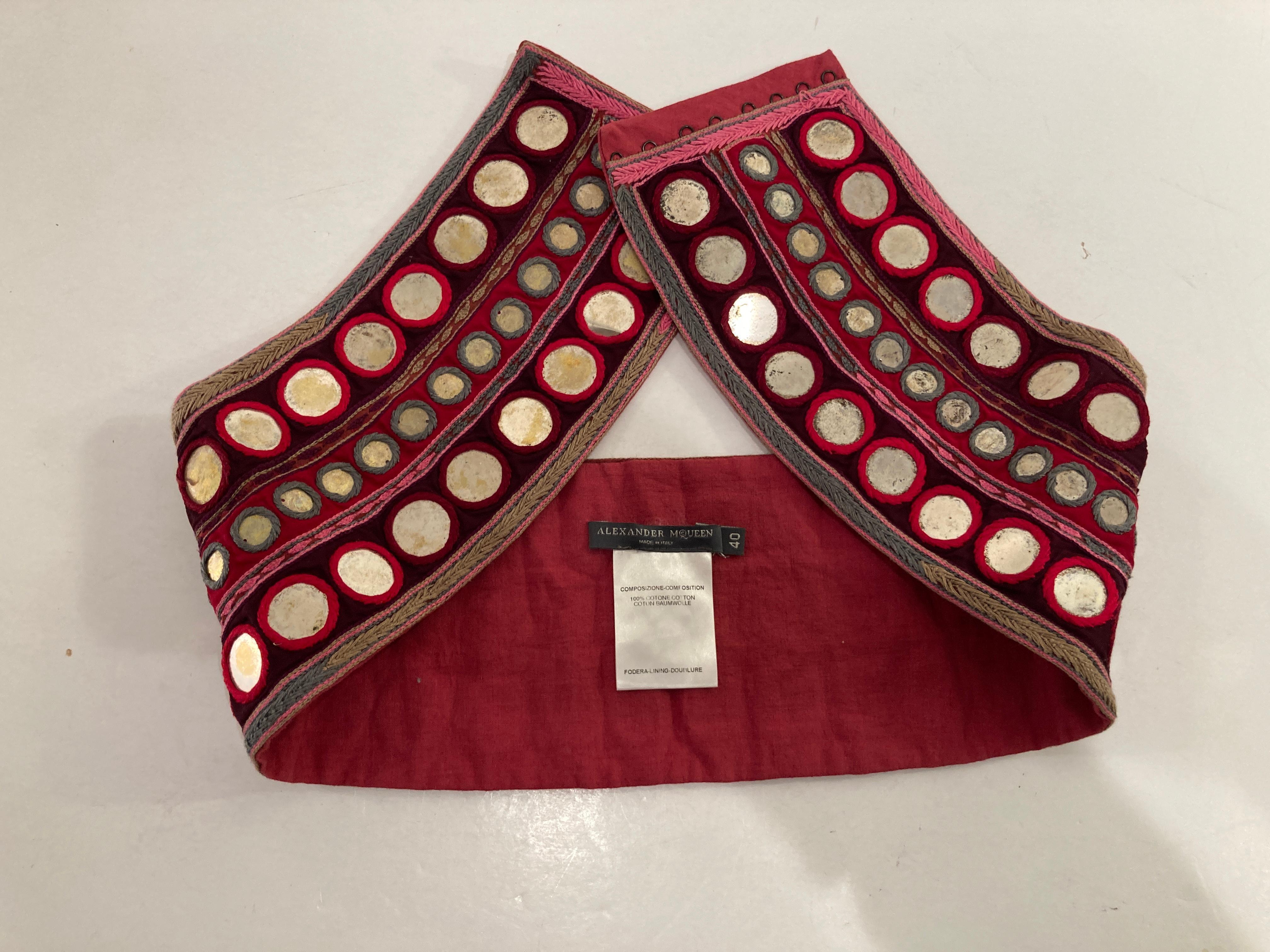 Alexander McQueen Taille Gürtel aus bestickter Baumwolle, indisch inspiriert im Angebot 4