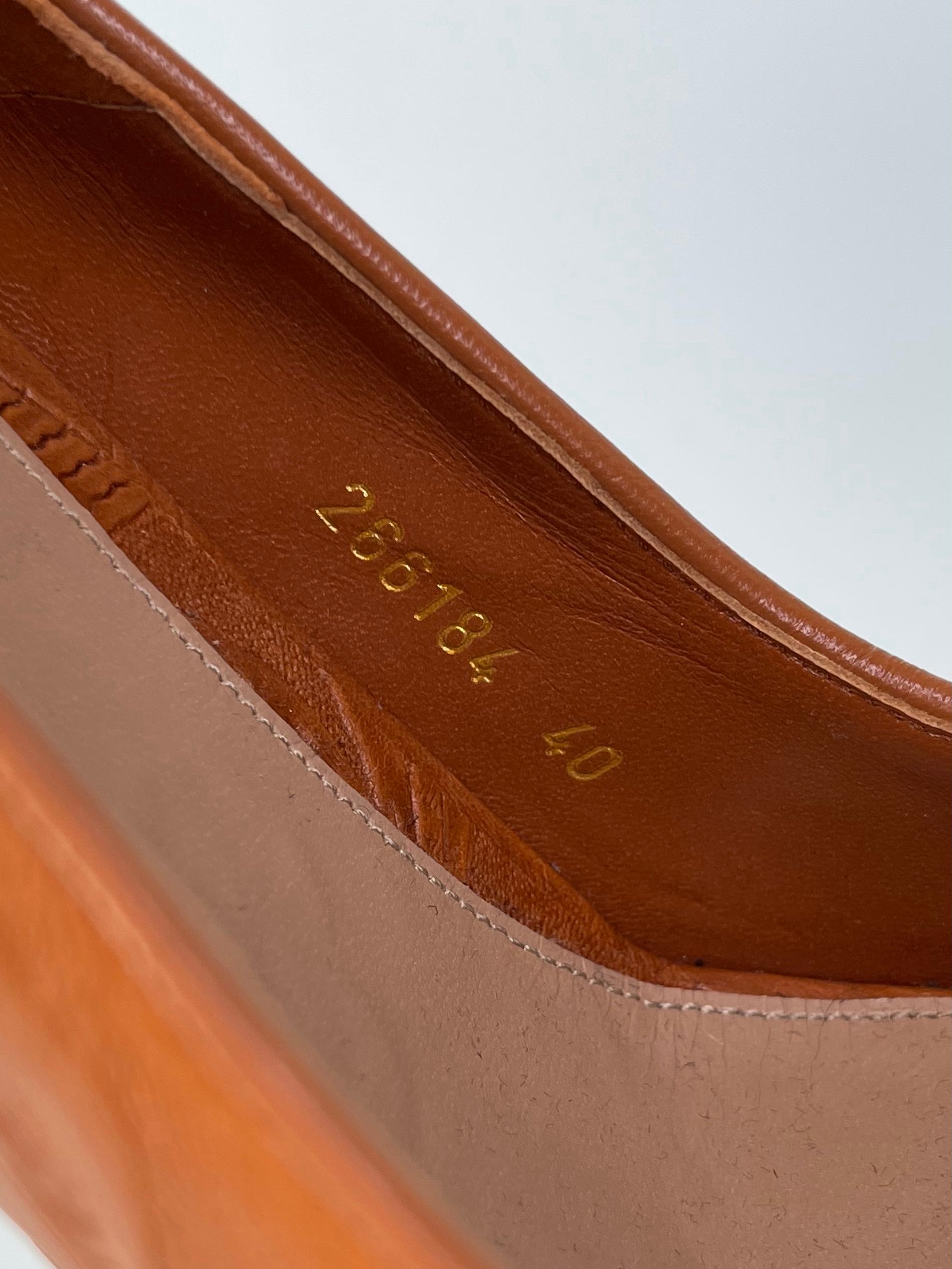 Alexander McQueen Western Leather Bandolero Brandy Sandal Heel (40 EU) In Good Condition For Sale In Montreal, Quebec
