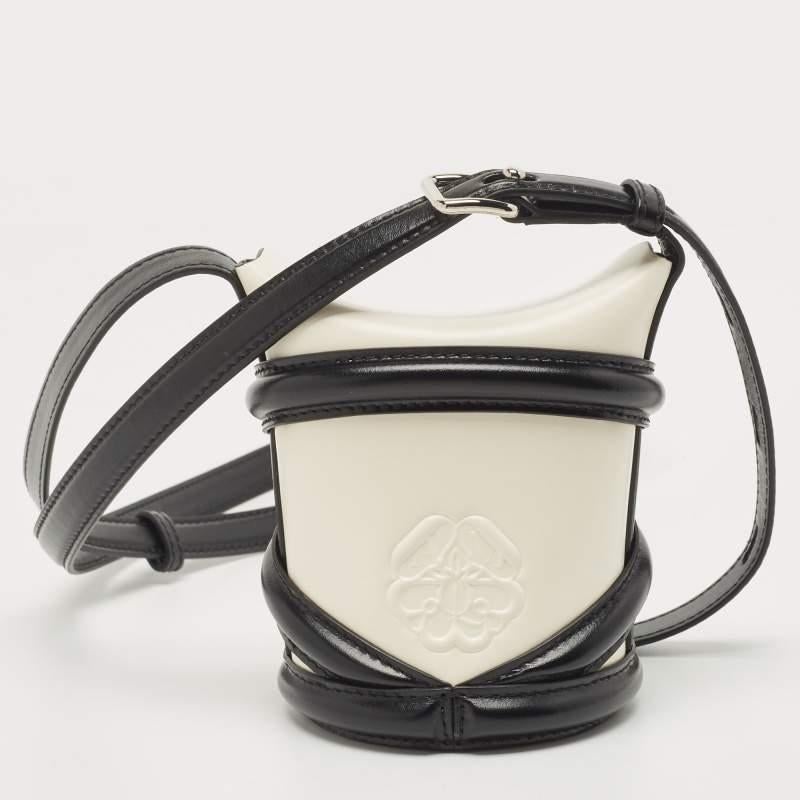 Alexander McQueen White/Black Leather Micro The Curve Bucket Bag 6