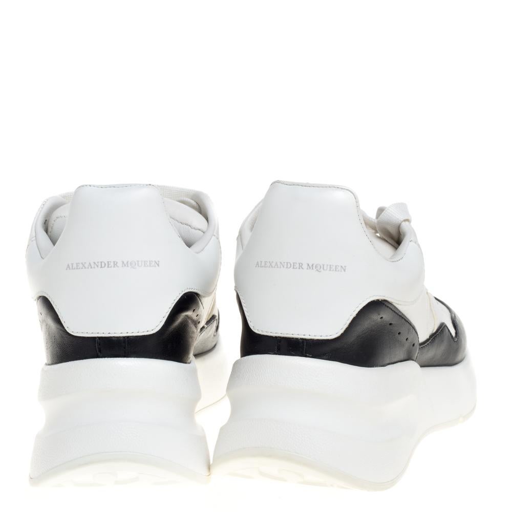 Alexander McQueen White/Black Leather Oversized  Low Top Sneakers  Size 35 In New Condition In Dubai, Al Qouz 2