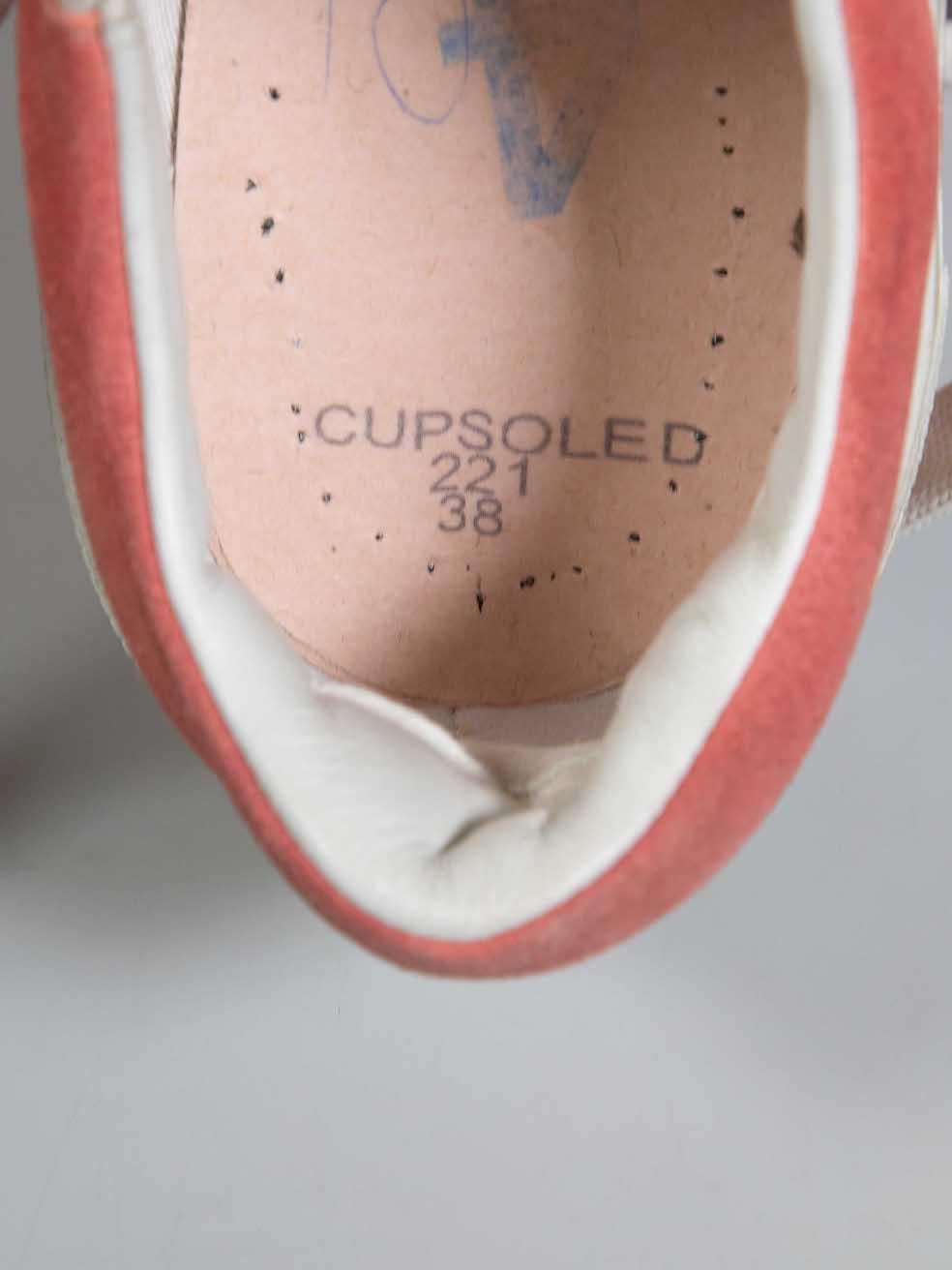 Alexander McQueen Scarpe da ginnastica in tela bianca con lacci Taglia IT 38 in vendita 2
