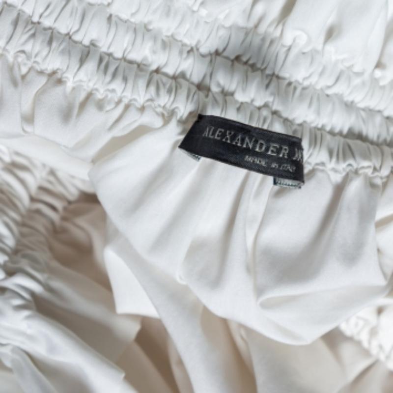 Alexander McQueen Weißes gerafftes gestuftes schulterfreies Midikleid aus Baumwolle M Damen