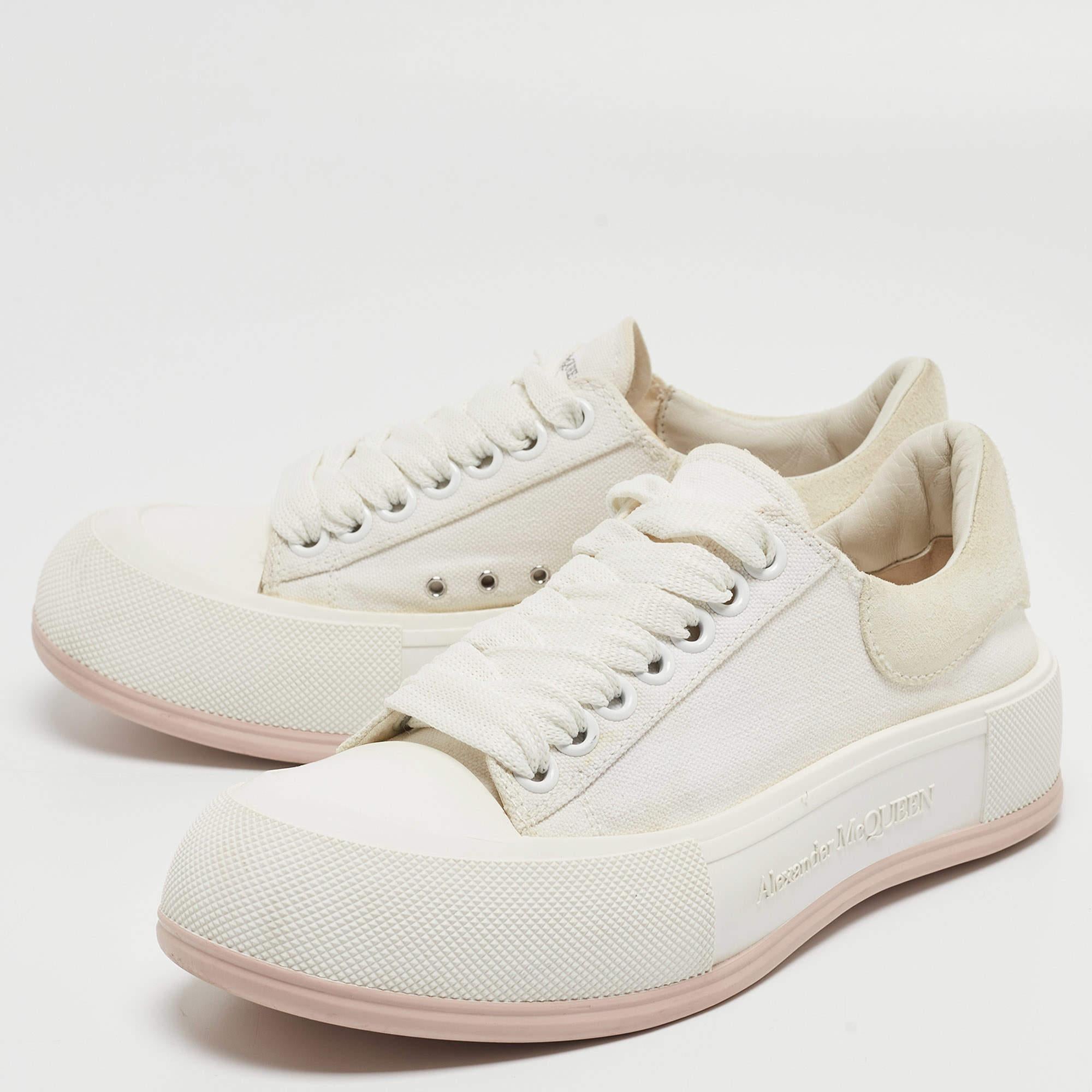 Women's Alexander McQueen White/Grey Suede and Canvas Low Top Sneakers Size 37 For Sale