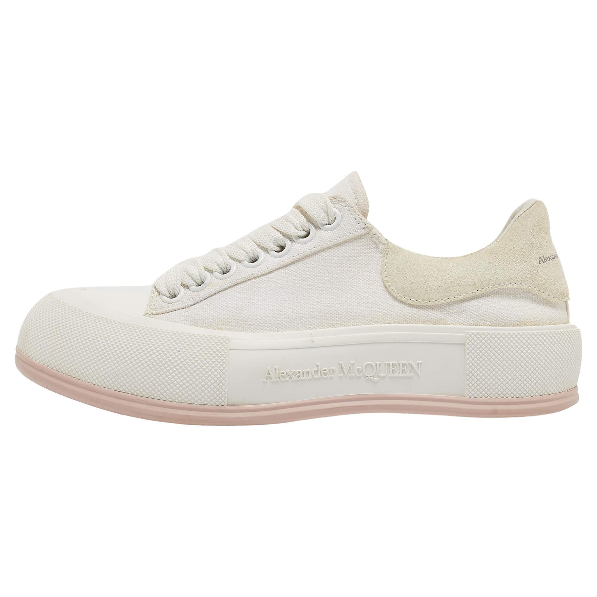 Alexander McQueen White/Grey Suede and Canvas Low Top Sneakers Size 37 For Sale