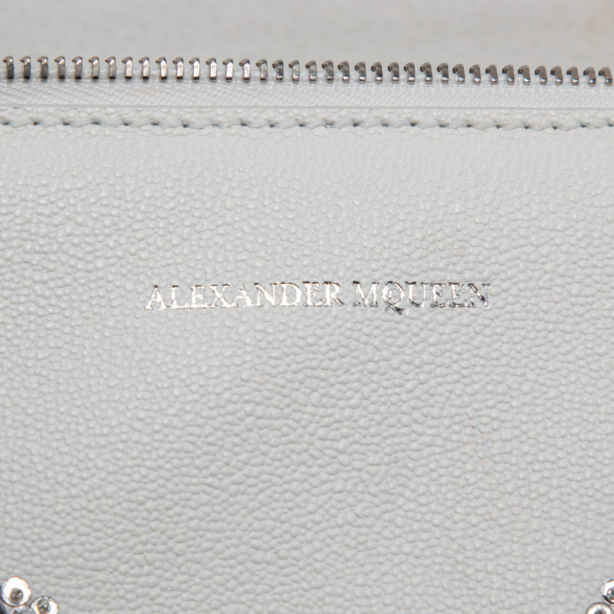 Alexander McQueen White Leather Embellished Insignia Chain Bag 5