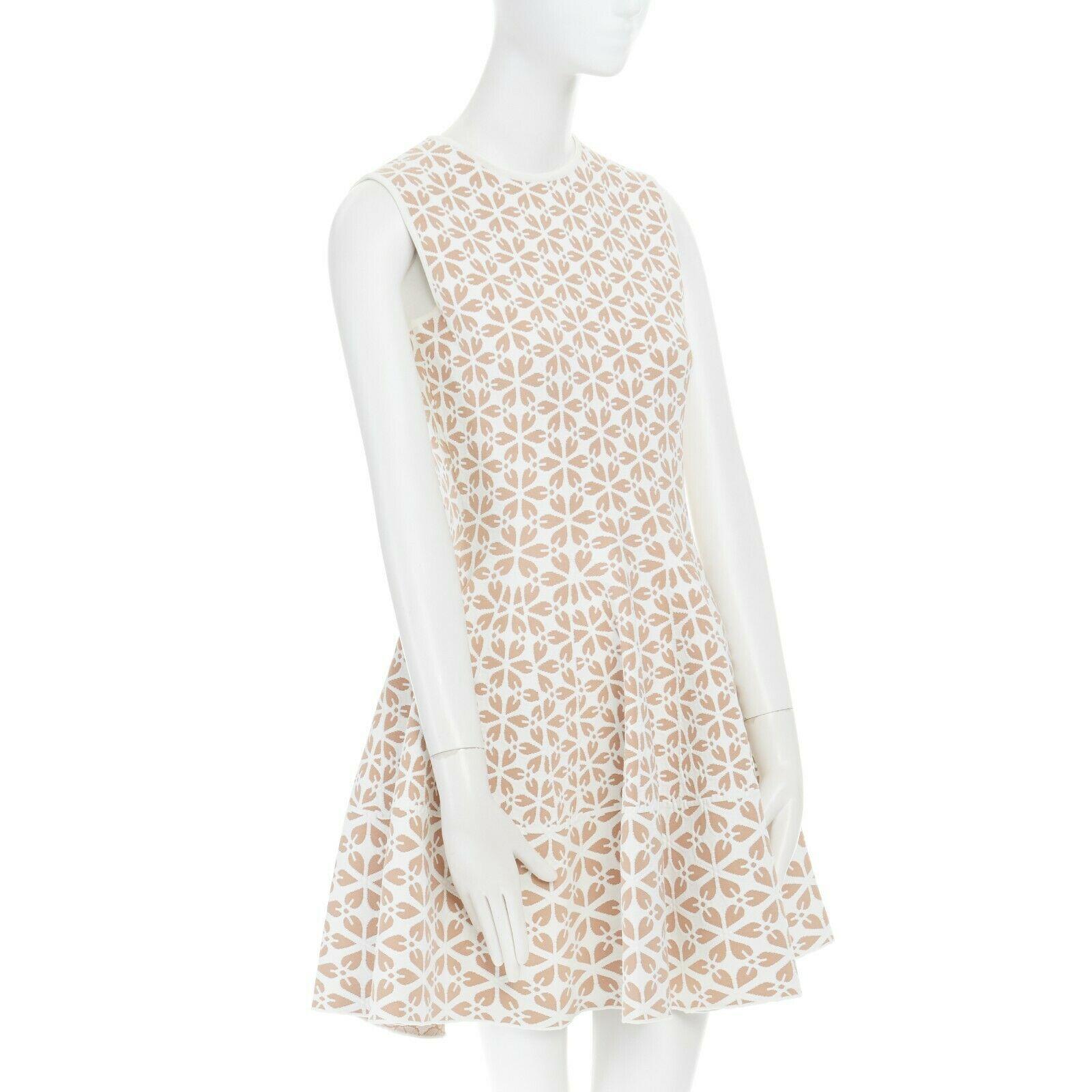 ALEXANDER MCQUEEN white nude geomtric leaf pattern jacquard fit flare dress M In Excellent Condition In Hong Kong, NT