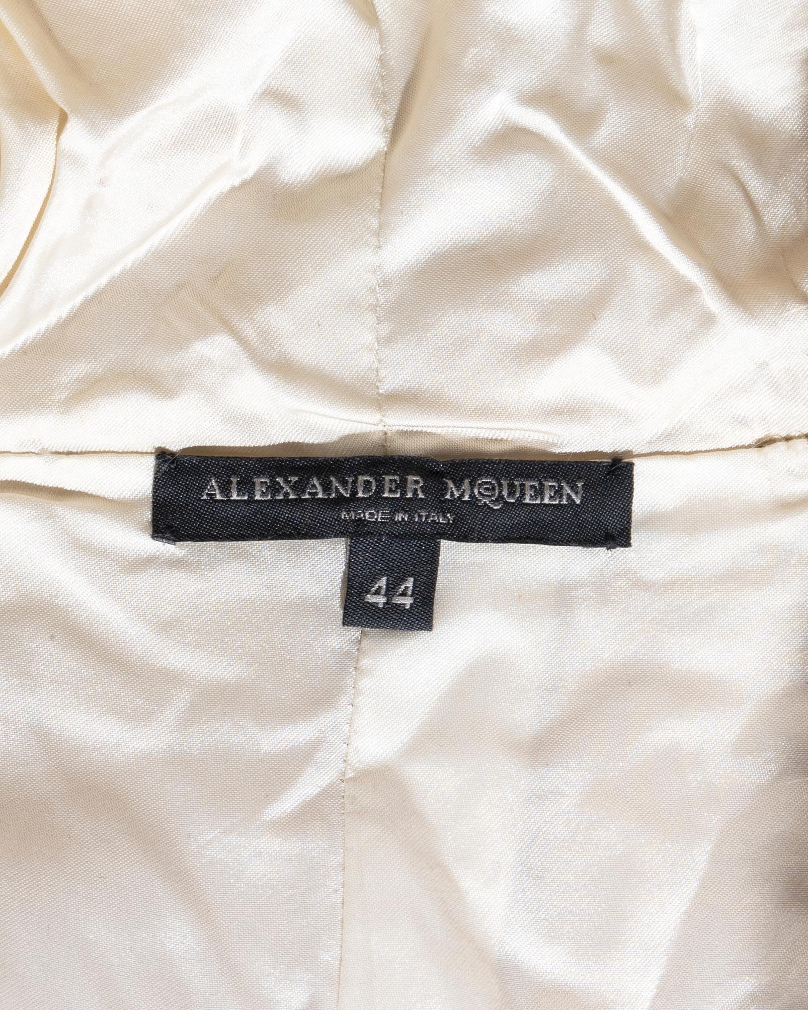 Alexander McQueen white patchwork rabbit and fox fur embroidered jacket, fw 2003 For Sale 4
