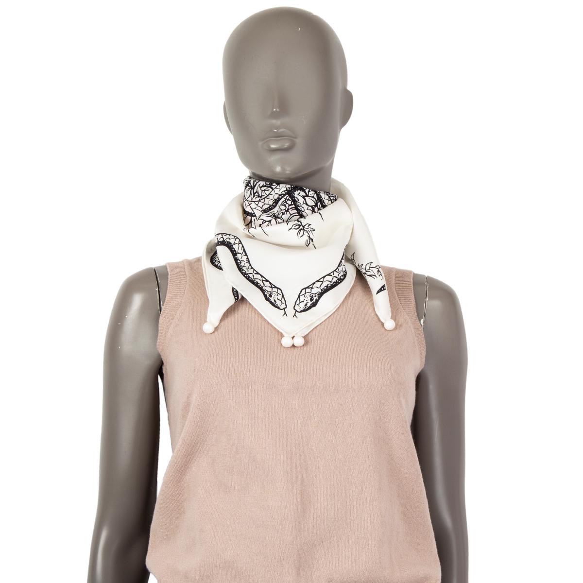 alexander mcqueen white skull scarf