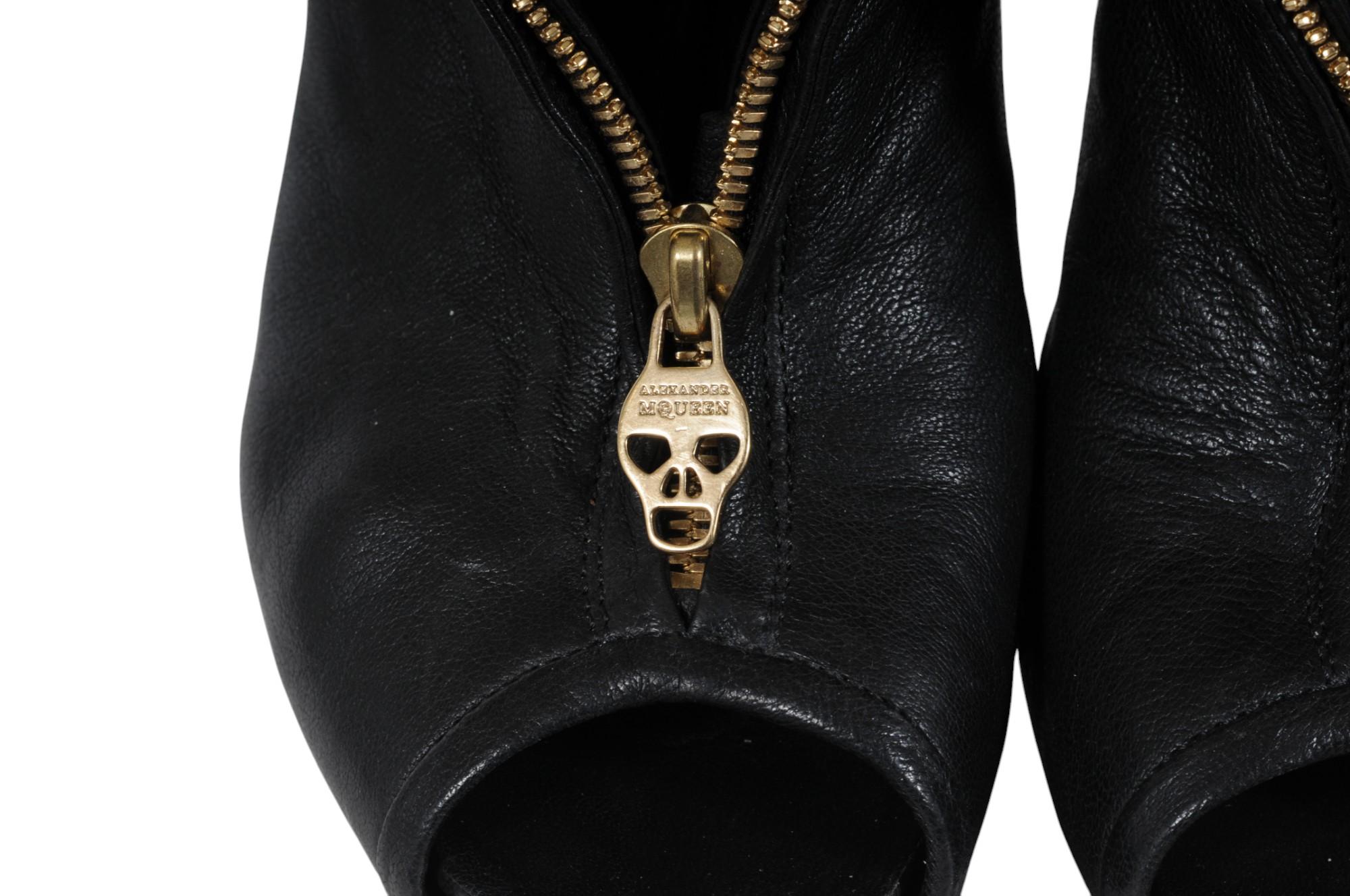 Alexander McQueen Mujer Skull Moto Peep Toe Zip Botines Talla US 10 IT 40 Negro en venta 5