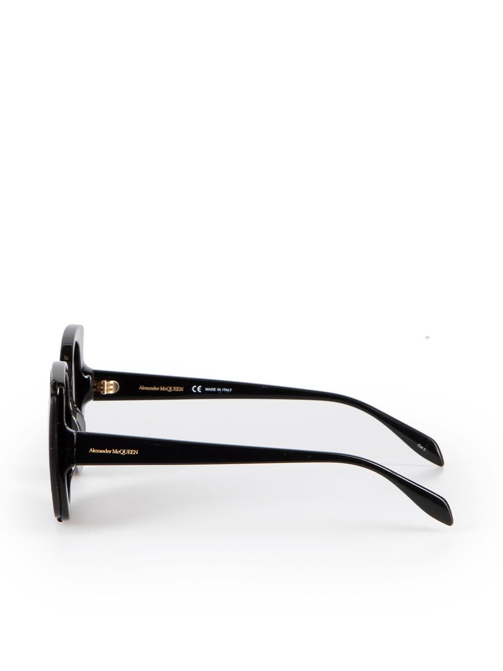 Alexander McQueen Women's Black Oversized Butterfly Sunglasses In Good Condition In London, GB