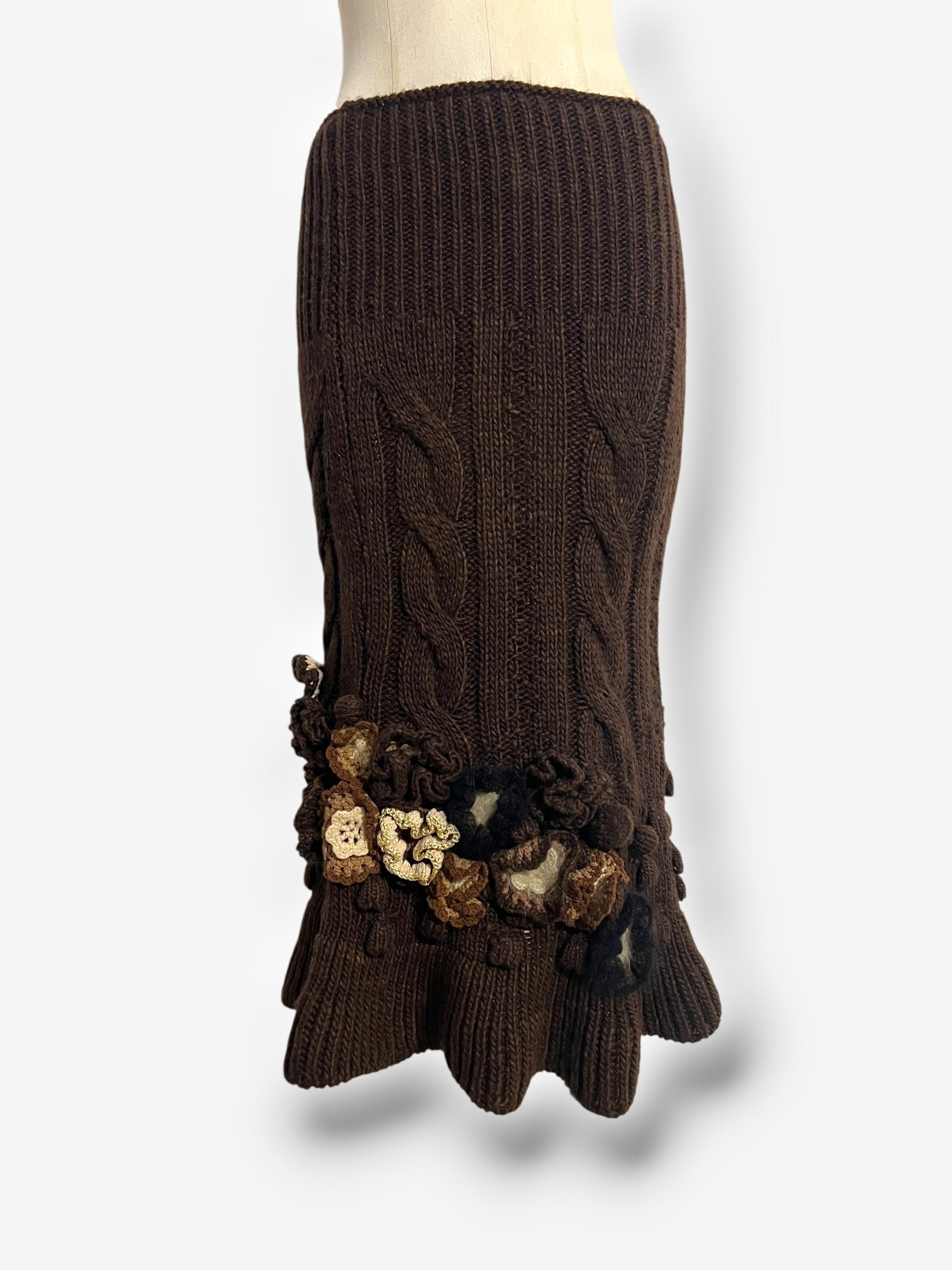 Ensemble en laine et alpaga appliqué, Alexander McQueen, automne/hiver 2005 Pour femmes en vente