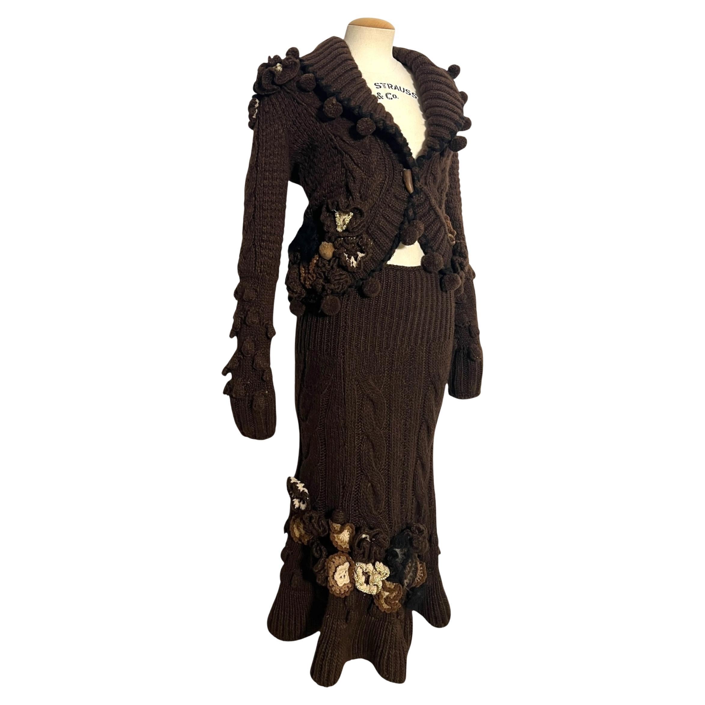 Ensemble en laine et alpaga appliqué, Alexander McQueen, automne/hiver 2005 en vente