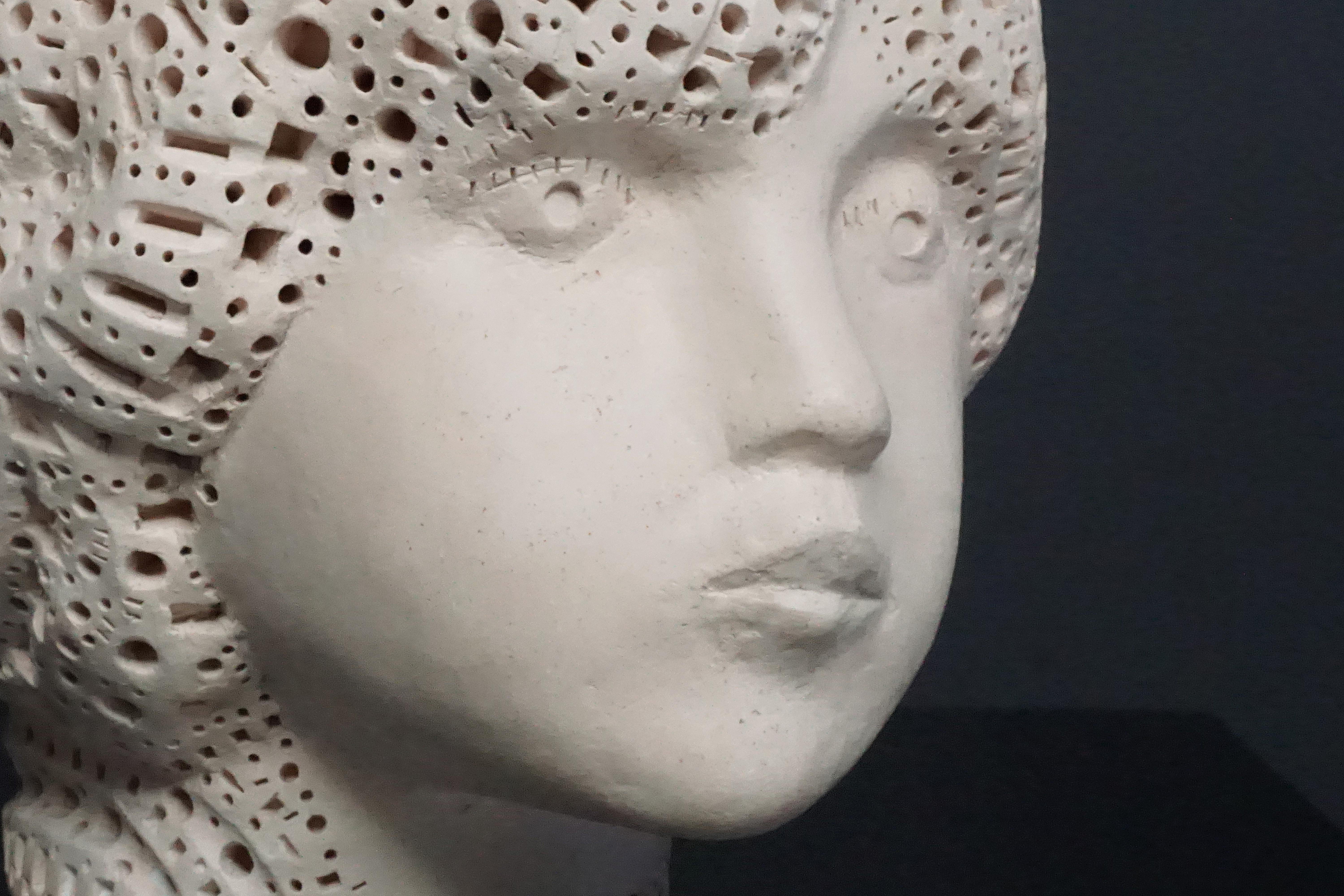 Escultura de terracota con busto, Alexander Ney, 
