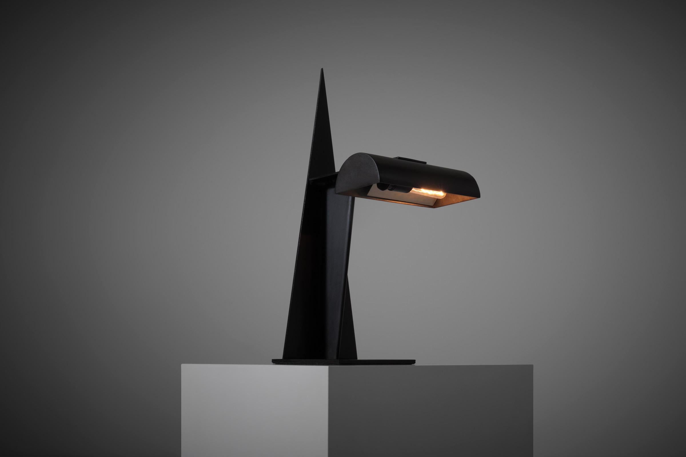 Metal Alexander Rodchenko table lamp, Espace Lumière edition For Sale