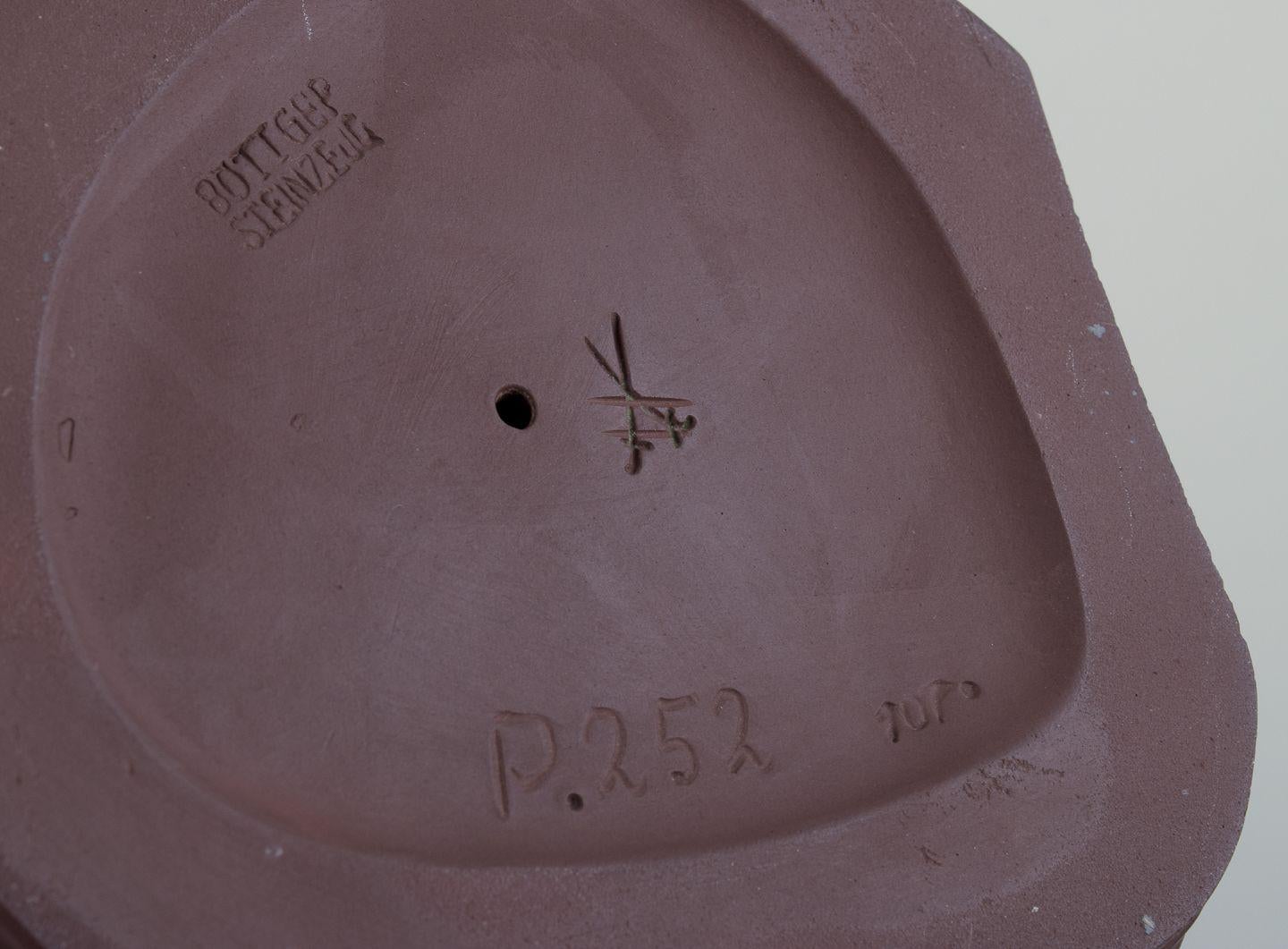 Grès porcellanato Alexander Struck, Meissen Böttger Steinzeug. Figura in gres di orsi che giocano in vendita