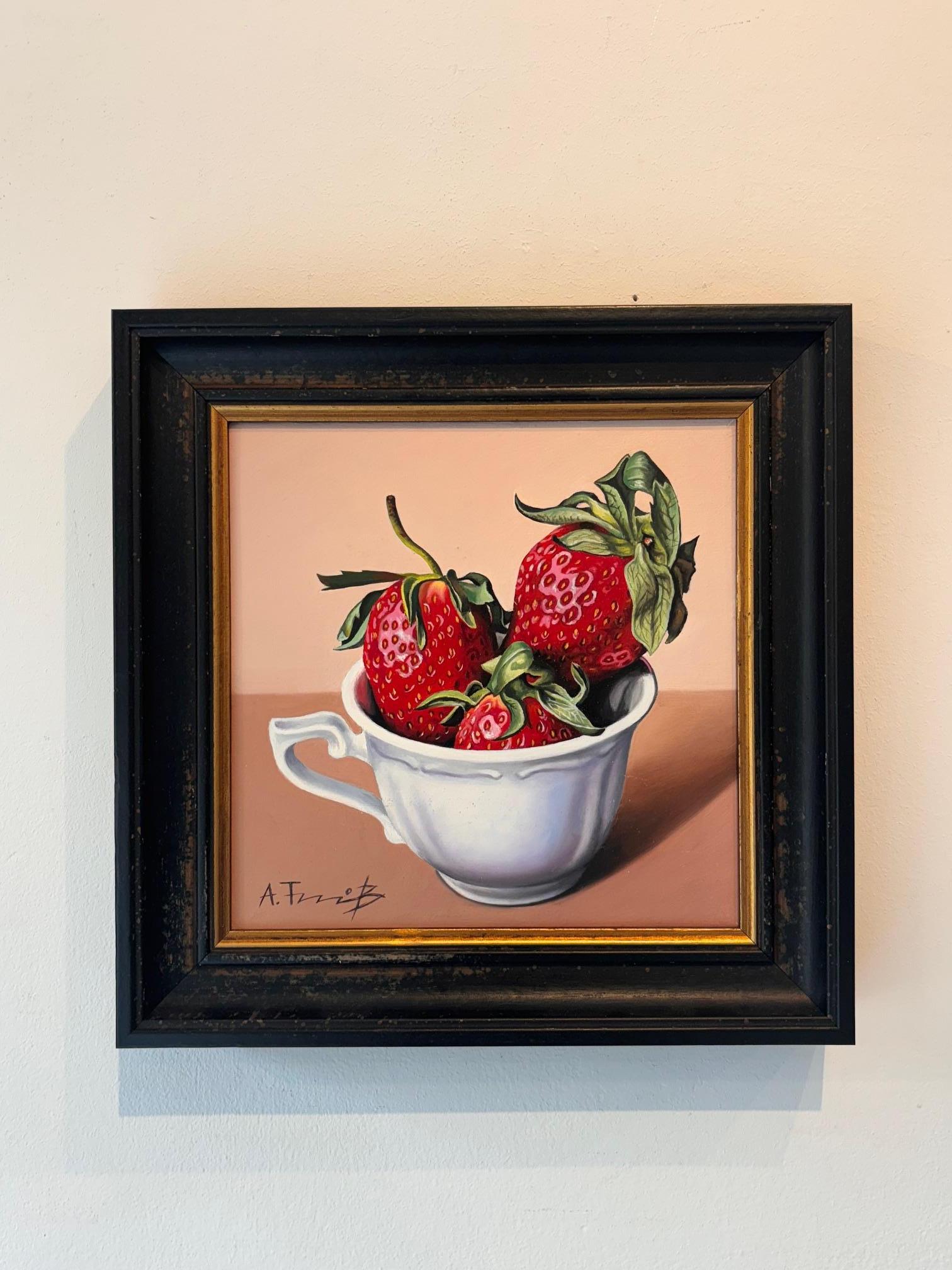 Fragole in tazza - natura morta originale - arte contemporanea in vendita 1