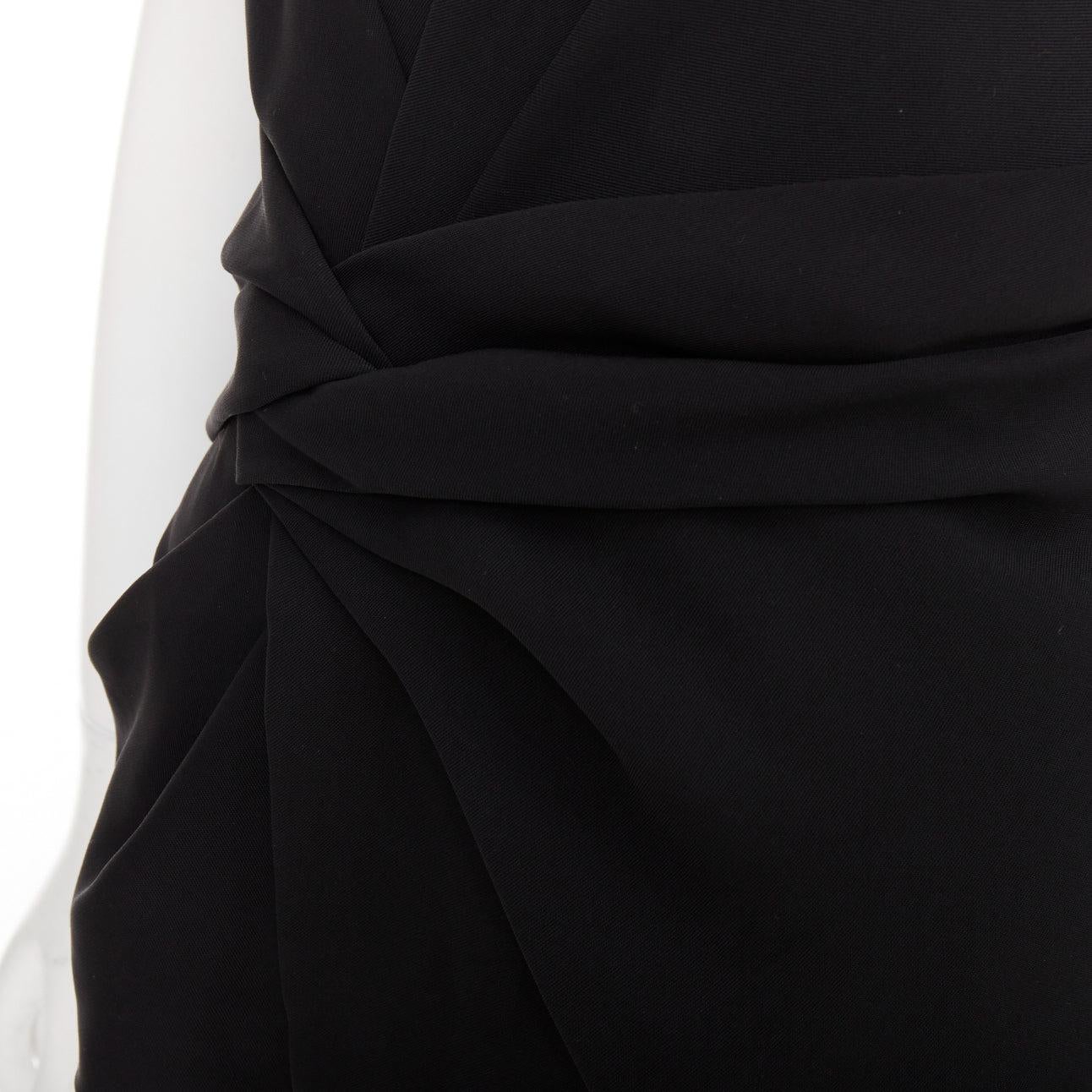 ALEXANDER WANG Schwarzes drapiertes Raglan-Top mit Rundhalsausschnitt US2 S
Referenz: ECLO/A00191
Marke: Alexander Wang
Designer: Alexander Wang
MATERIAL: Polyester
Farbe: Schwarz
Muster: Solide
Verschluss: Reißverschluss
Innenfutter: Schwarzer