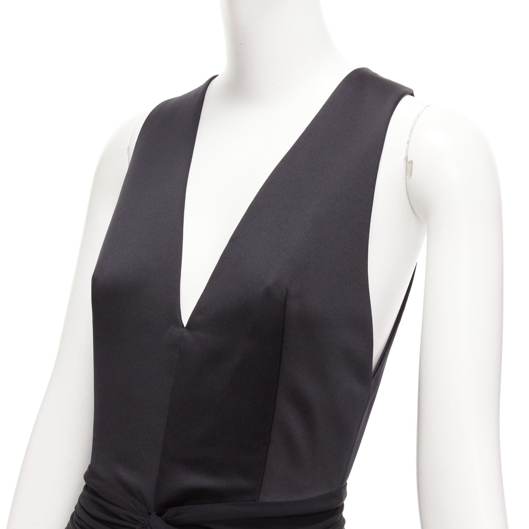 ALEXANDER WANG black front drape vneck silk lined knee codycon dress US4 S
Reference: KEDG/A00337
Brand: Alexander Wang
Designer: Alexander Wang
Material: Viscose, Blend
Color: Black
Pattern: Solid
Closure: Zip
Lining: Black Silk
Extra Details: Back
