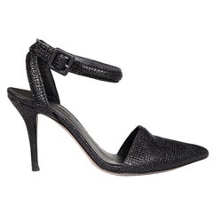 Alexander Wang Bombas de punta de piel granulada negra talla IT 36