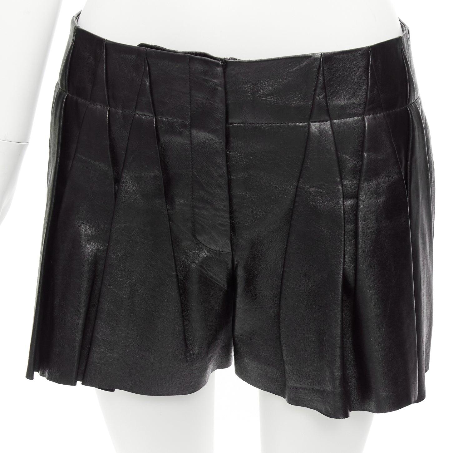 ALEXANDER WANG black lambskin leather pleated front shorts US2 S
Reference: NKLL/A00217
Brand: Alexander Wang
Designer: Alexander Wang
Material: Leather
Color: Black
Pattern: Solid
Closure: Zip Fly
Lining: Black Fabric
Made in: