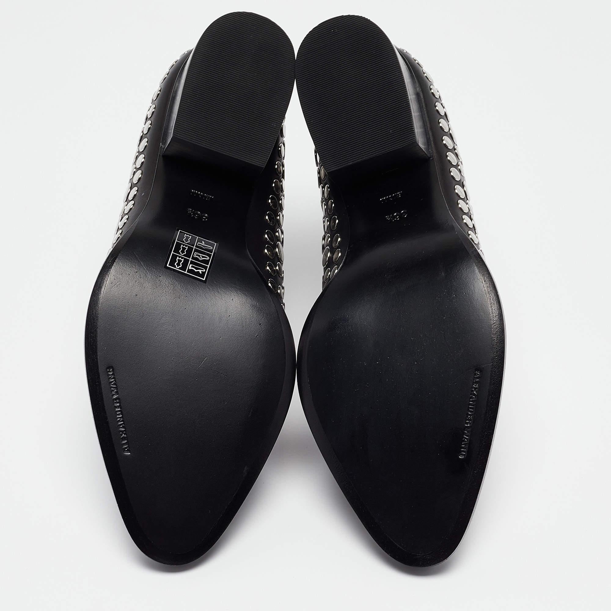 Alexander Wang - Bottines en cuir noir clouté Gabis - Taille 36,5 en vente 1