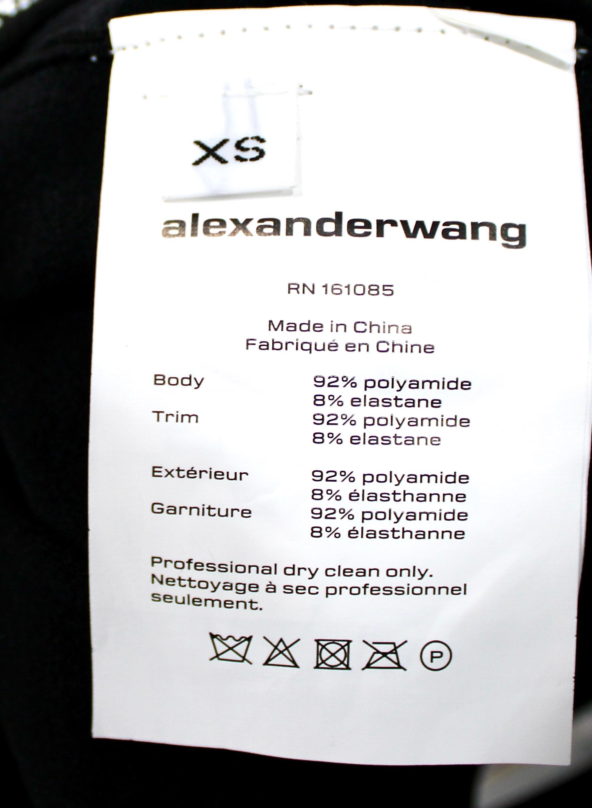 Alexander Wang - Crop Top nero con logo e strass in vendita 2