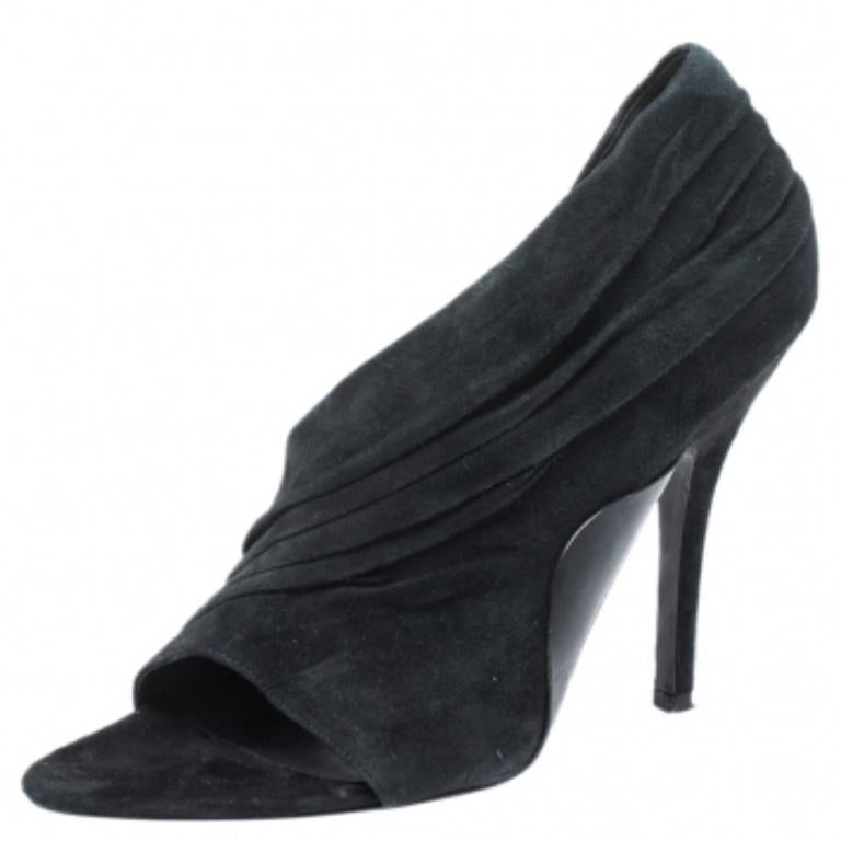 Alexander Wang Black Ruched Suede Maja Open Toe Sandals Size 39 in vendita 1