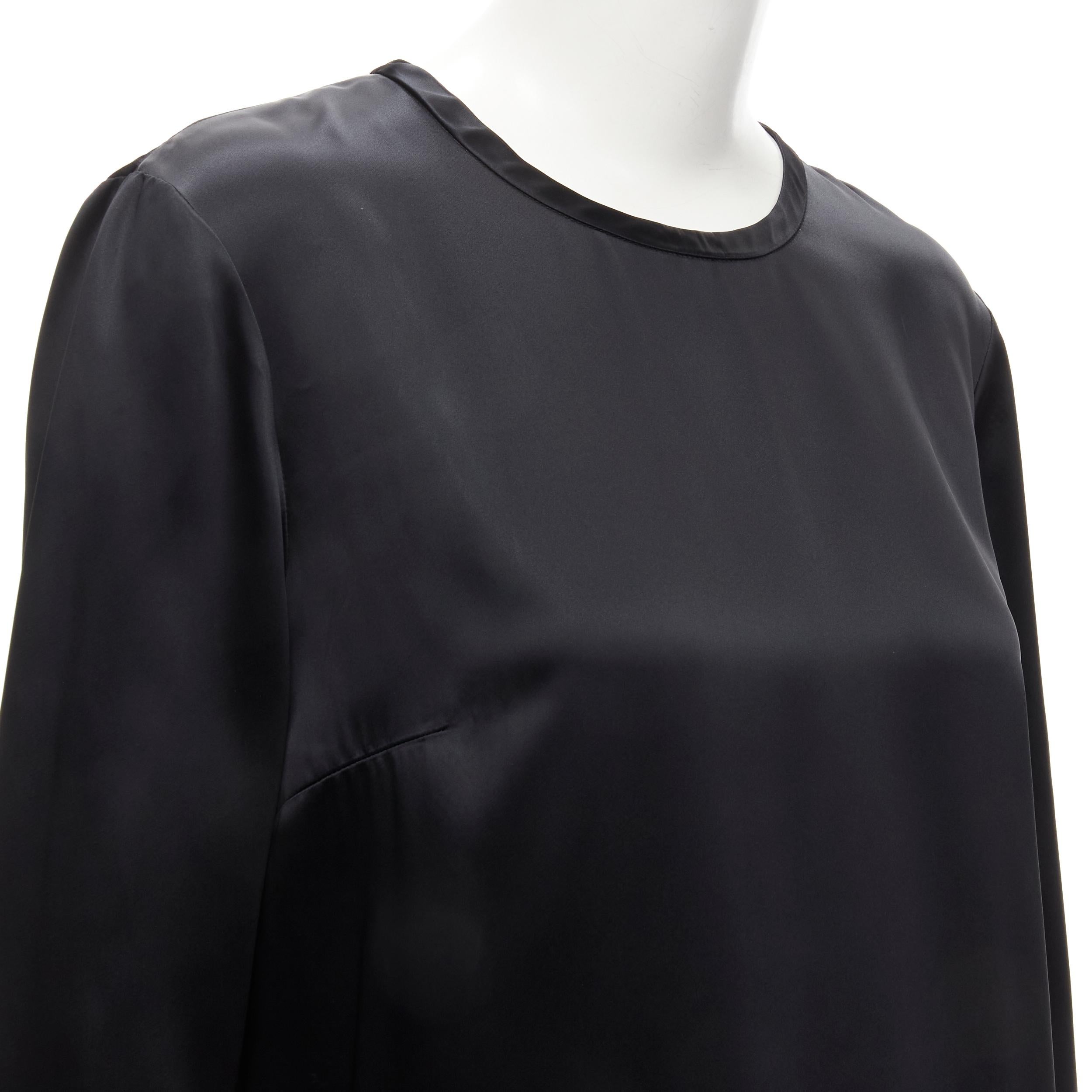 ALEXANDER WANG - Robe à col ras-du-cou classique et manches 3/4 en satin noir - US6 M en vente 3