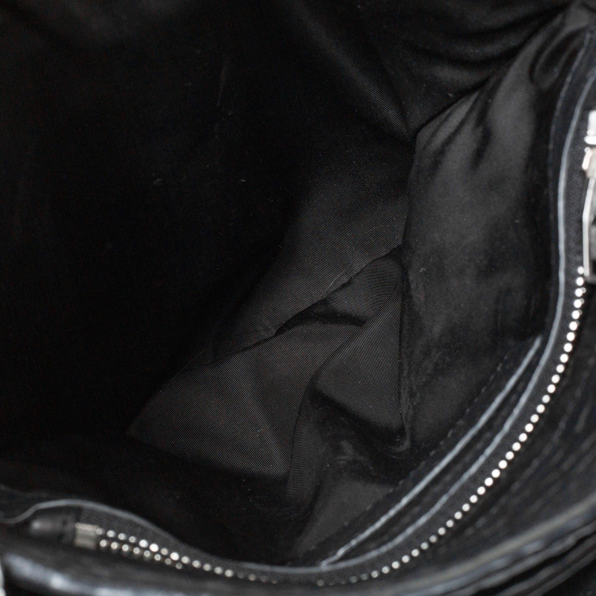 Alexander Wang Bolso Diego Bucket de piel negra texturizada 5