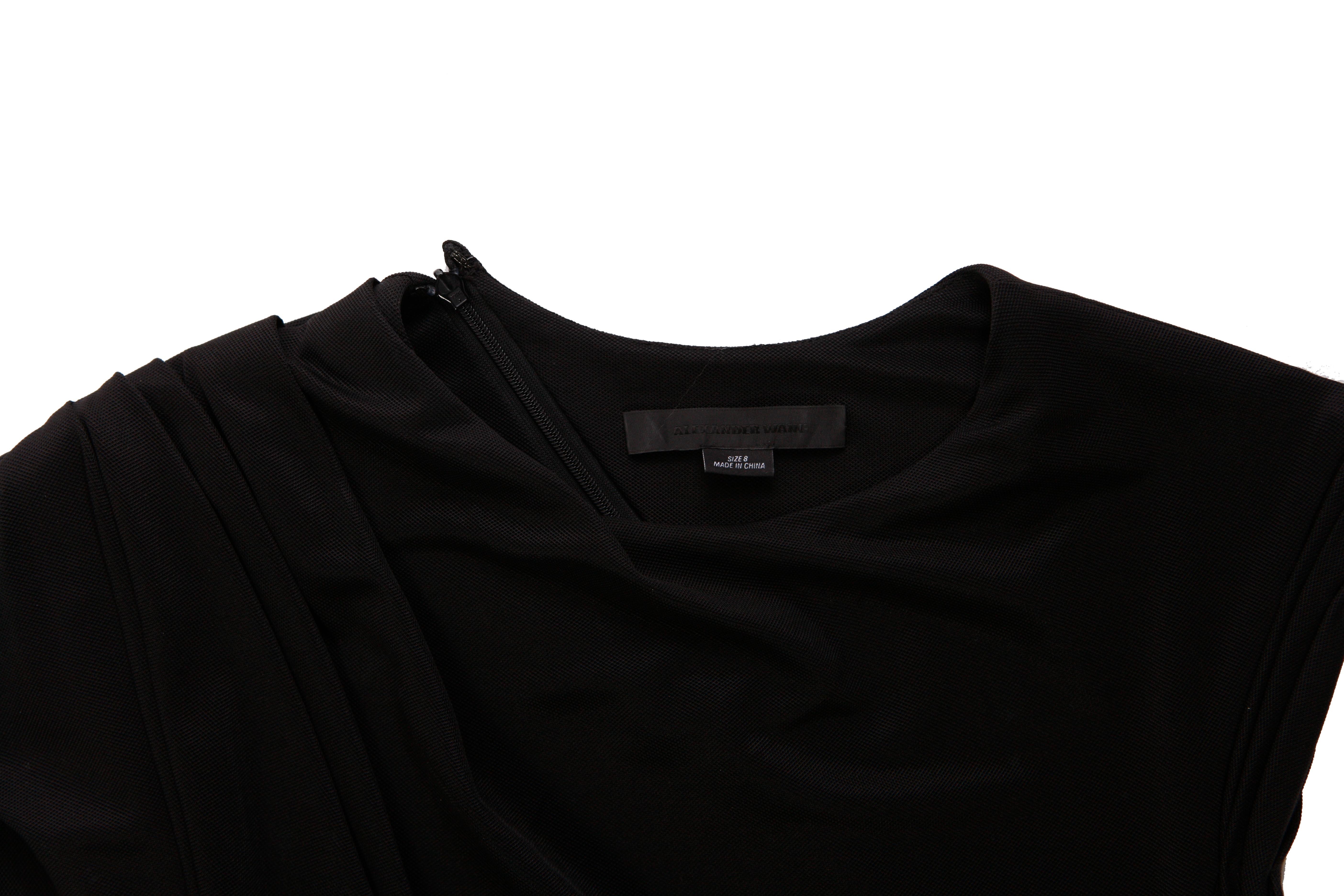 Alexander Wang, Black wrinkle dress in size 8/S. This product has been worn only once and is in mint condition.

• CONDITION: worn only once

• SIZE: 8/S

• MEASUREMENTS: length 95 cm, width 40 cm, waist 34 cm (stretch)

• FABRIC: 95% acetate 5%