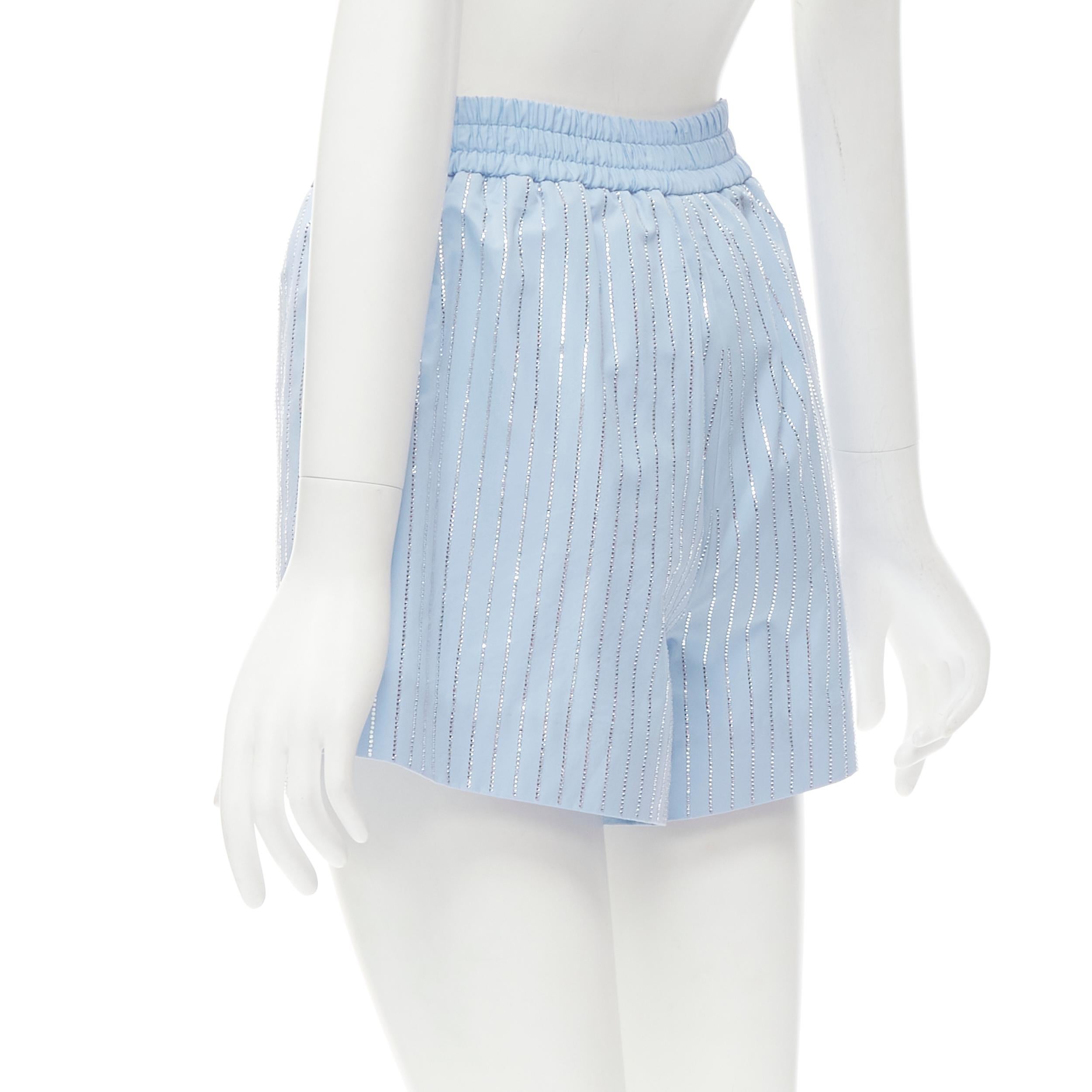 ALEXANDER WANG Crystal Hotfix blue cotton oxford striped encrusted shorts S 
Reference: ANWU/A00392 
Brand: Alexander Wang 
Material: Cotton 
Color: Blue 
Pattern: Striped 
Closure: Button 
Extra Detail: Crystal encrusted pinstripes. Alexander Wang