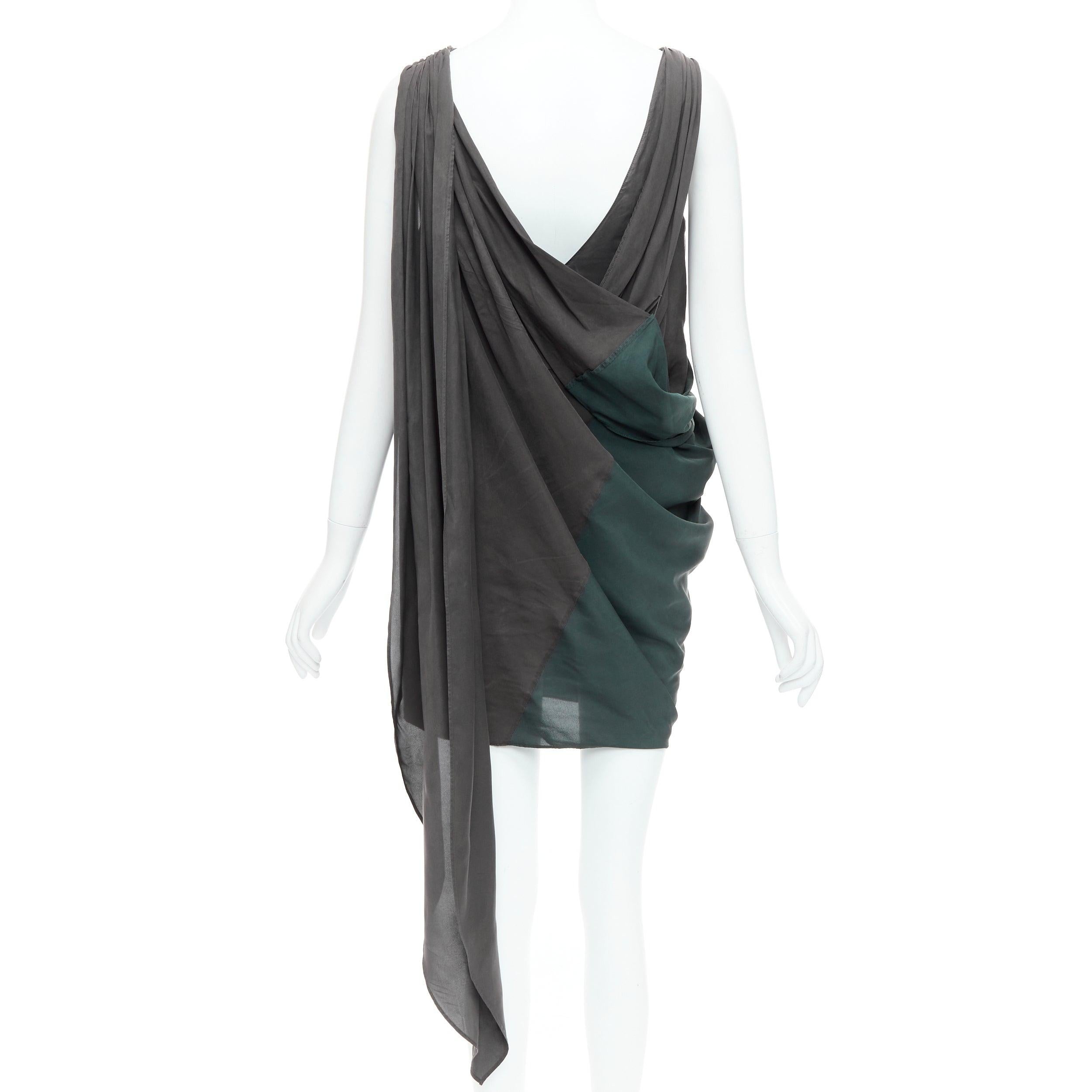 ALEXANDER WANG grey green cupro draped asymmetric toga dress Sz2
Reference: ALCU/A00009
Brand: Alexander Wang
Designer: Alexander Wang
Material: Cupro
Color: Grey, Green
Pattern: Solid
Closure: Slip On
Lining: Grey Fabric
Extra Details: Drape with