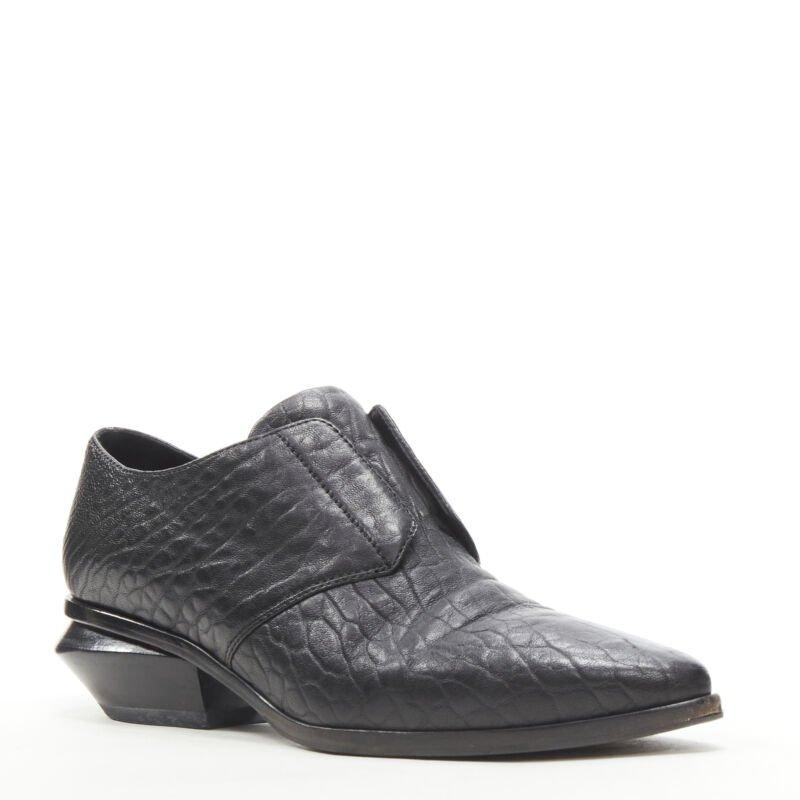 ALEXANDER WANG Ines Oxford black leather laceless brogue EU37
Reference: ANWU/A00991
Brand: Alexander Wang
Designer: Alexander Wang
Model: Ines Oxford
Material: Leather
Color: Black
Pattern: Solid
Closure: Stretchy
Lining: 