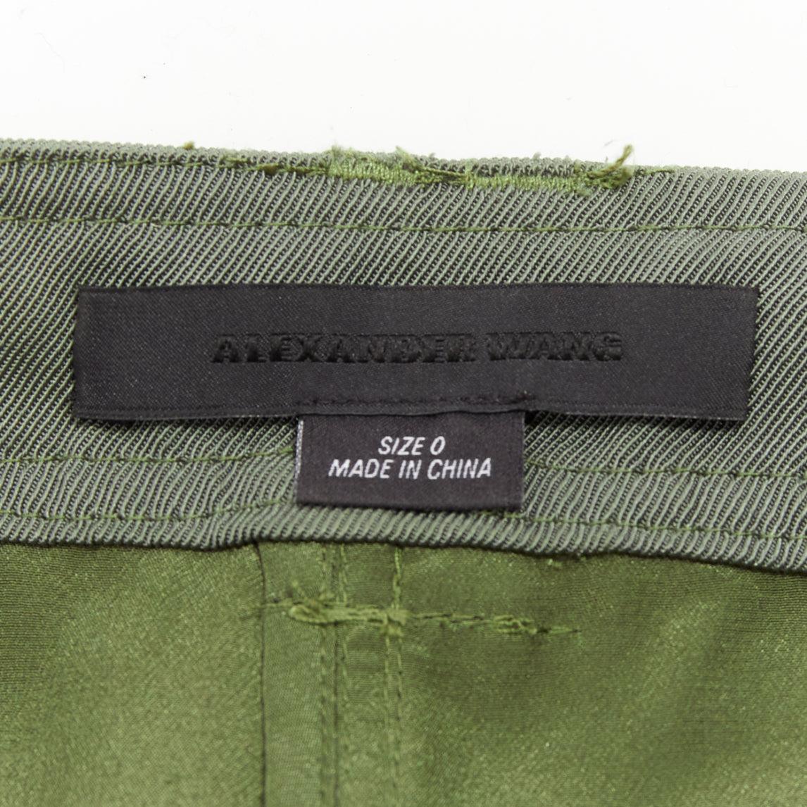 ALEXANDER WANG khaki twill getäfelte Gesäßtaschen gerüschter Saum Safarihose US0 XS im Angebot 3