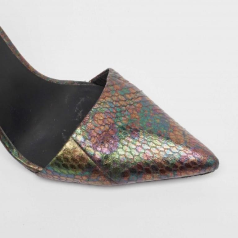 Alexander Wang Bombas Lovisa de piel de serpiente en relieve metalizado Talla 38.5 en venta 5