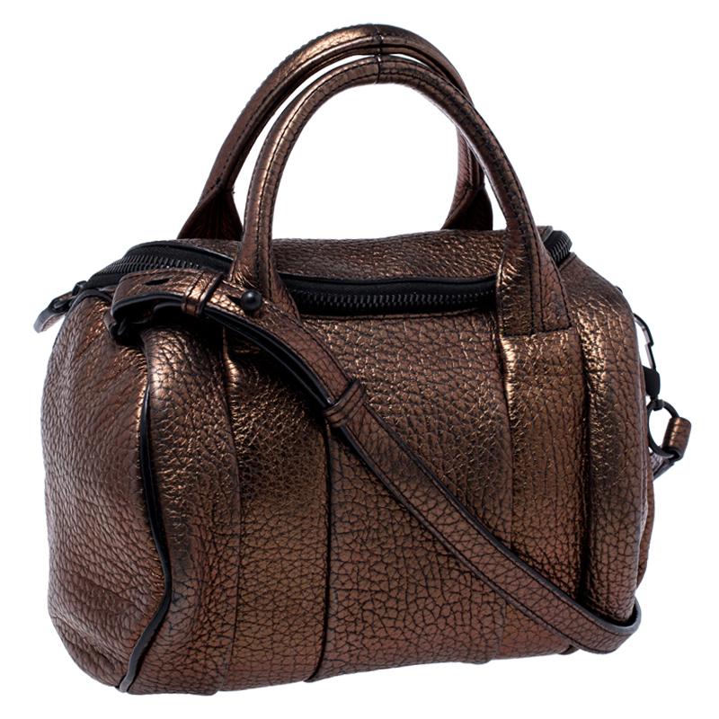 Alexander Wang Metallic Iridescent Textured Leather Rocco Bag In Excellent Condition In Dubai, Al Qouz 2