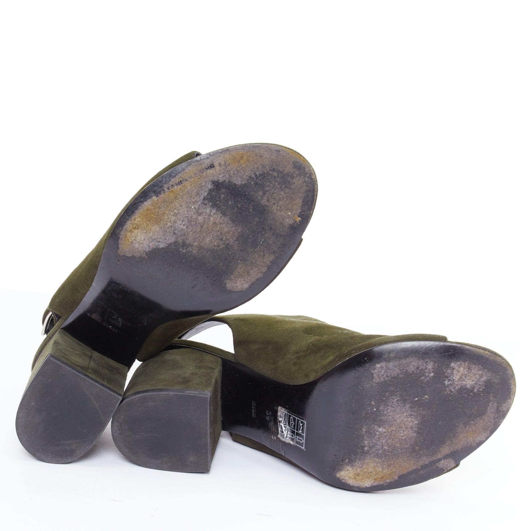 ALEXANDER WANG Chausssures à talons ouverts en daim vert Nadia avec découpe argentée EU39 en vente 6