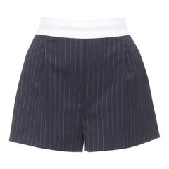 Alexander Wang pantaloncini blu scuro a righe sottili con logo bianco e grigio in vita, taglia US0 XS