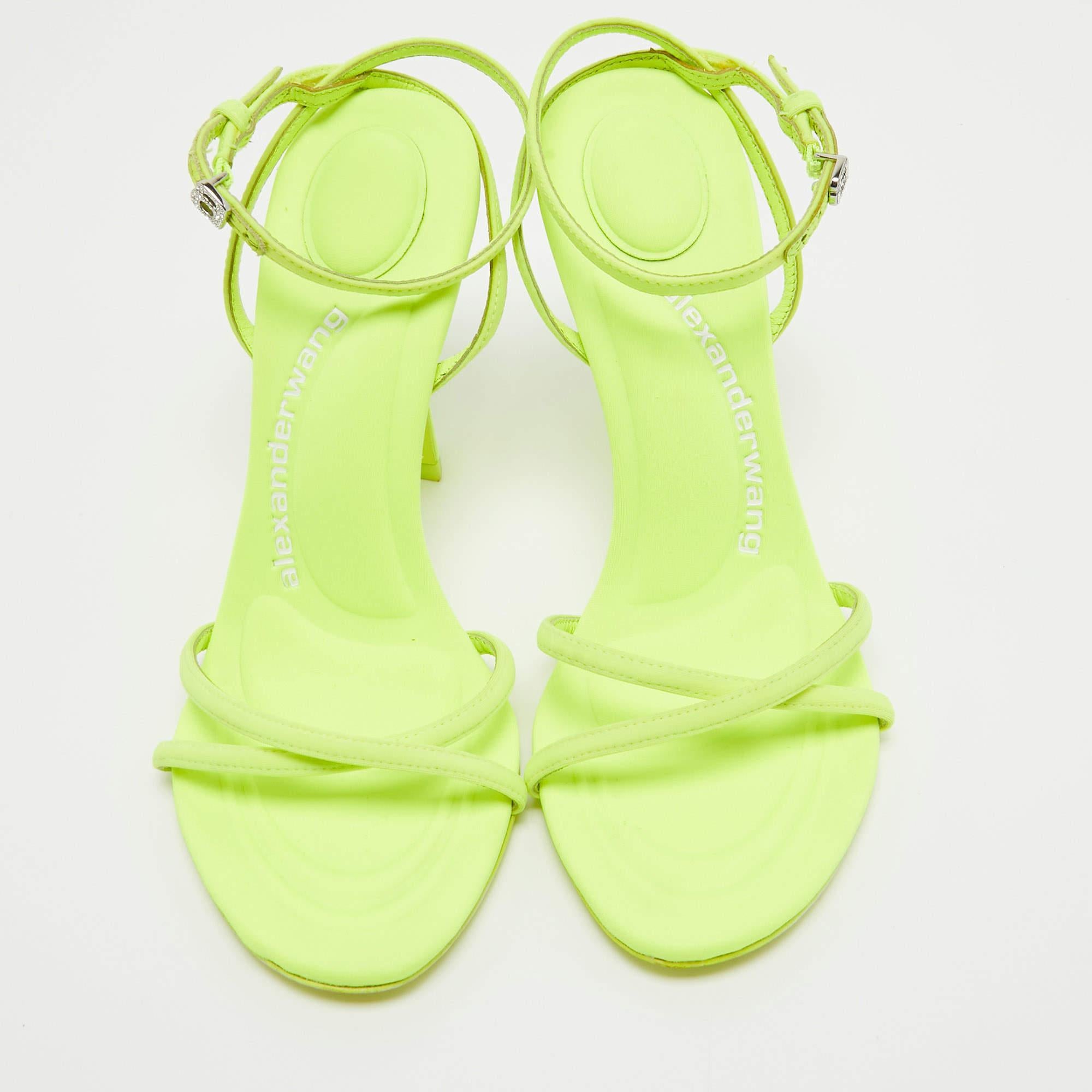 Alexander Wang Neon Green Fabric Dahlia Ankle Strap Sandals Size 40 In Excellent Condition In Dubai, Al Qouz 2