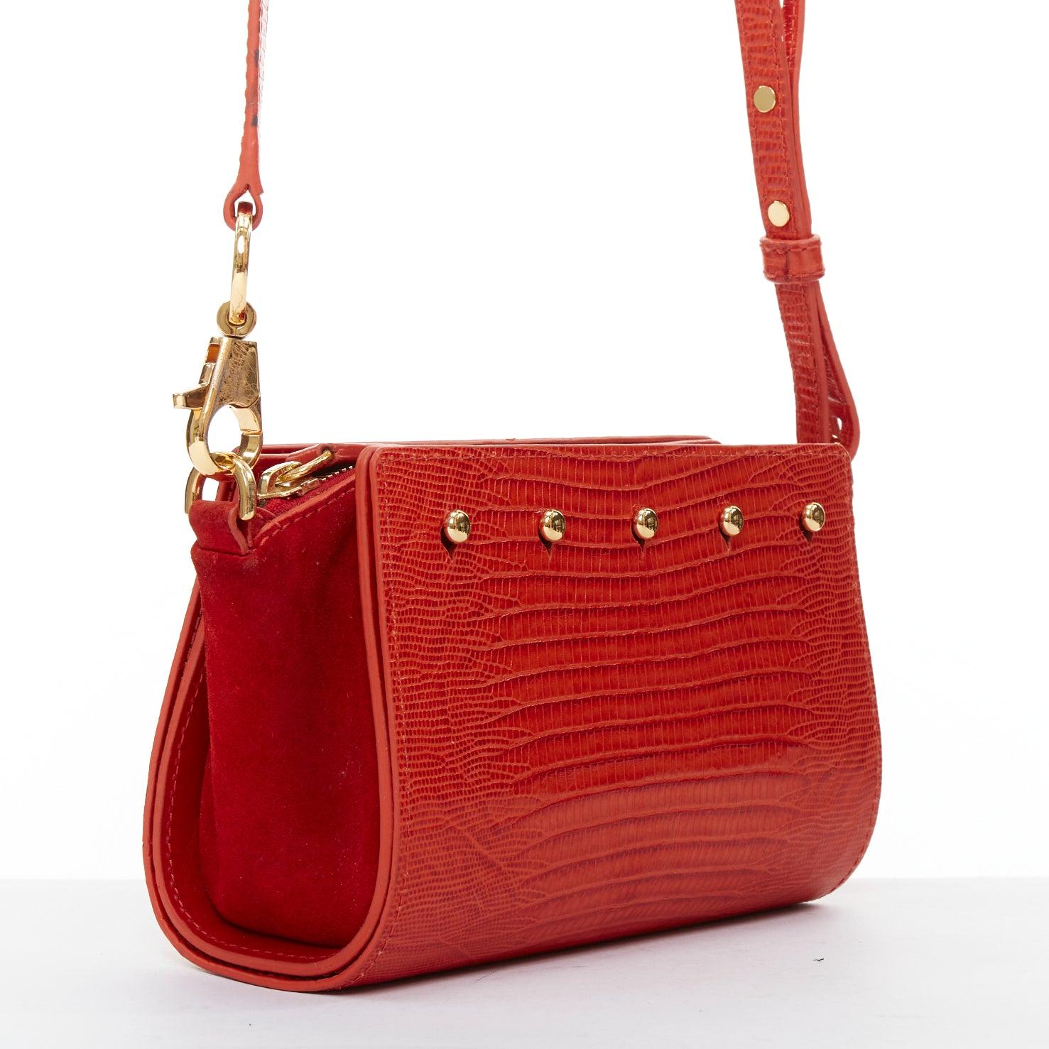ALEXANDER WANG Pelican Sling rote, mit Krokoprägung versehene Crossbody-Tasche aus Leder (Rot) im Angebot