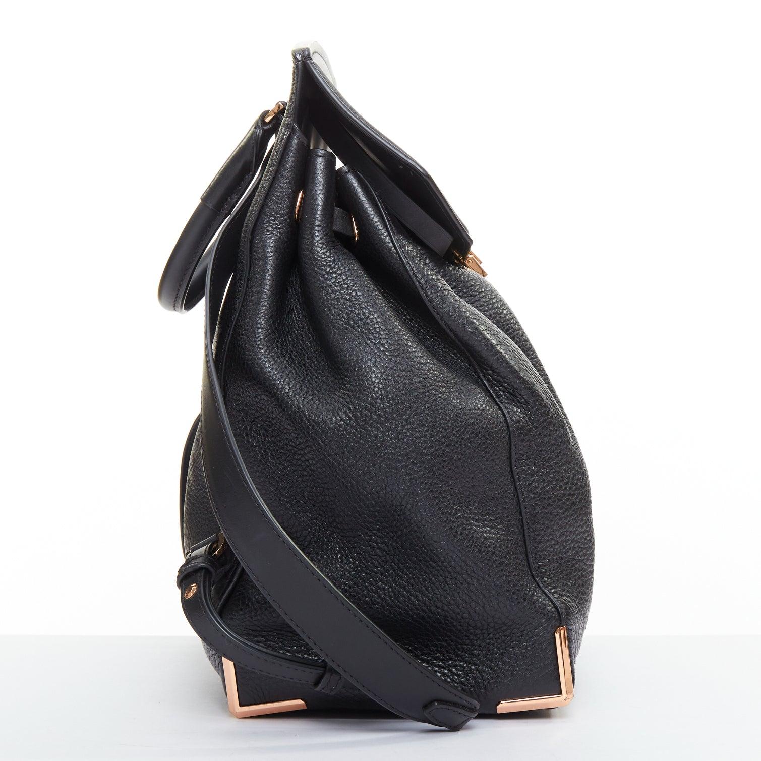 Nero Alexander Wang: zaino Prisma in pelle nera e oro rosa con ciottoli in vendita