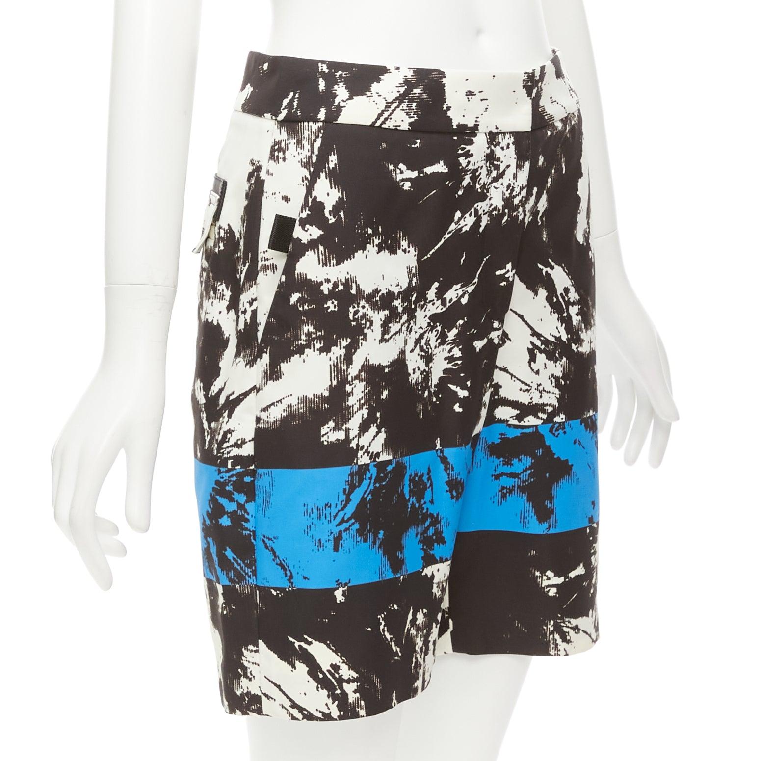 Black ALEXANDER WANG Runway  blue black white geometric Bermuda shorts US0 XS For Sale