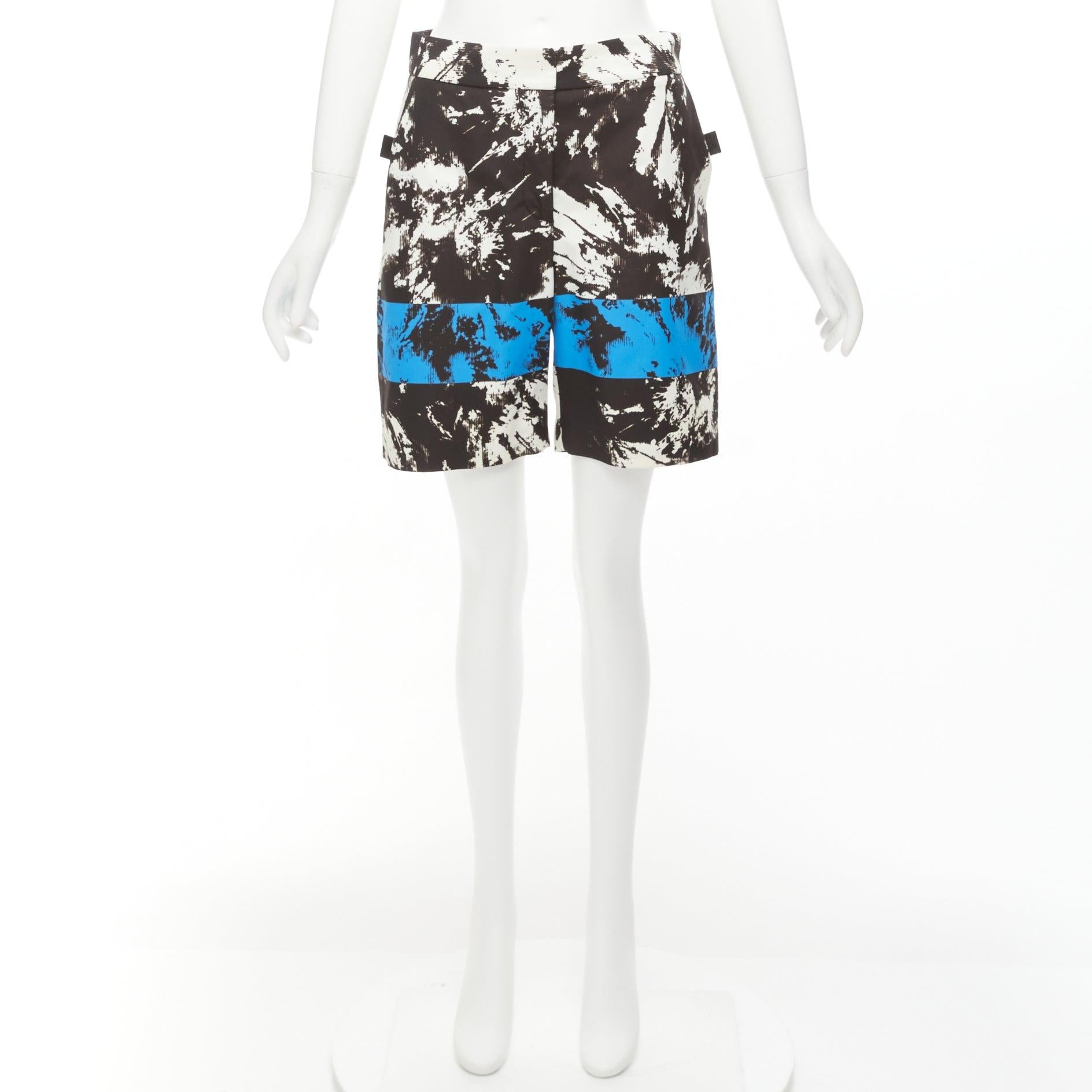 ALEXANDER WANG Runway  blue black white geometric Bermuda shorts US0 XS For Sale 4