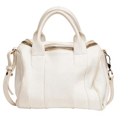 Alexander Wang Rocco Duffel-Tasche aus cremefarbenem Leder mit Nieten am Boden