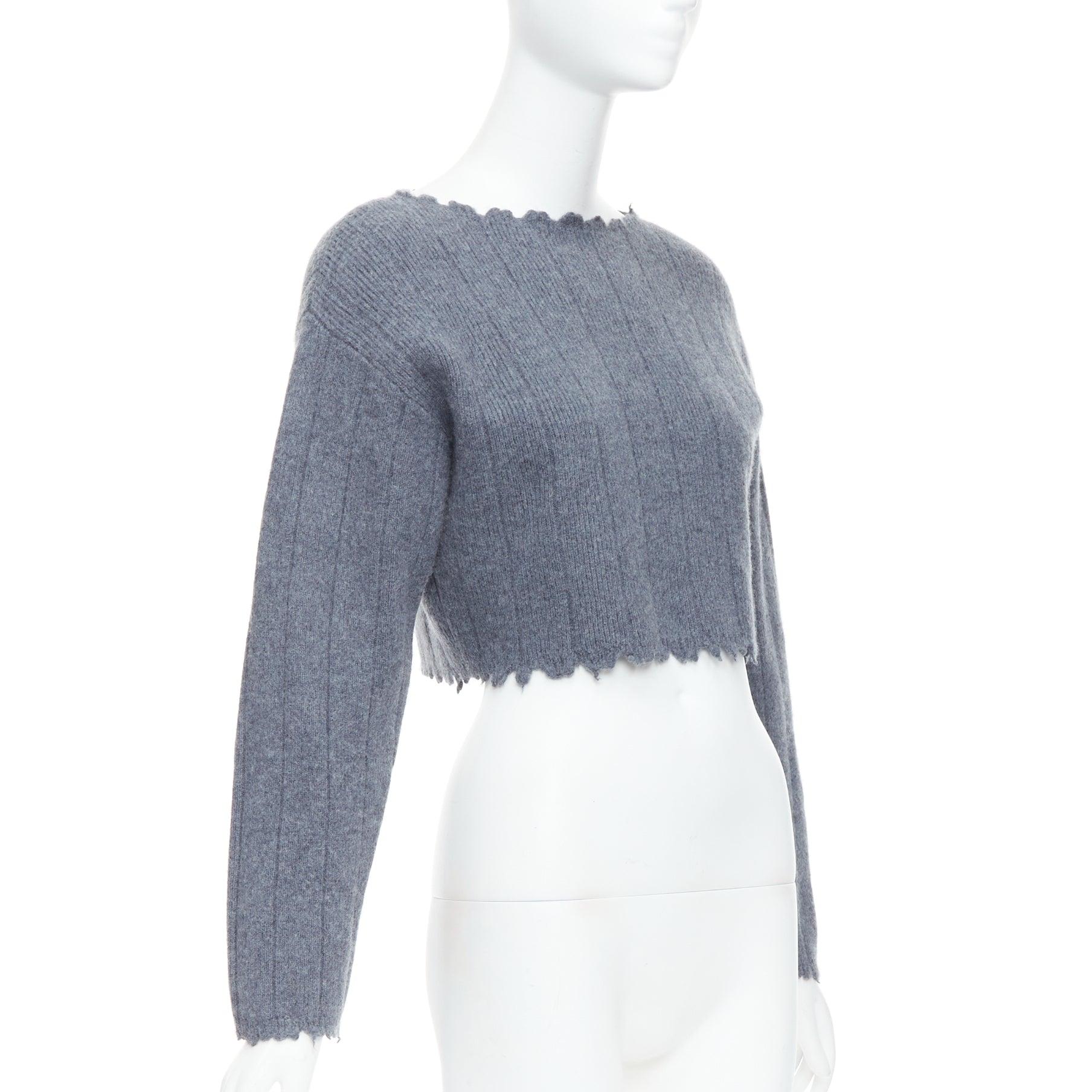 ALEXANDER WANG T 100% Merinowolle Grauer Pullover mit distressed edge cropped edge XS im Zustand „Hervorragend“ im Angebot in Hong Kong, NT