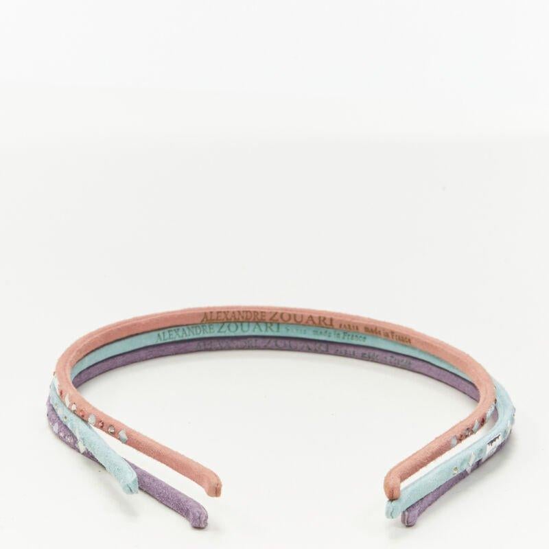 ALEXANDER ZOUARI LOT DE 3 Bandeau en daim rose sarcelle violet orné de cristaux Pour femmes en vente