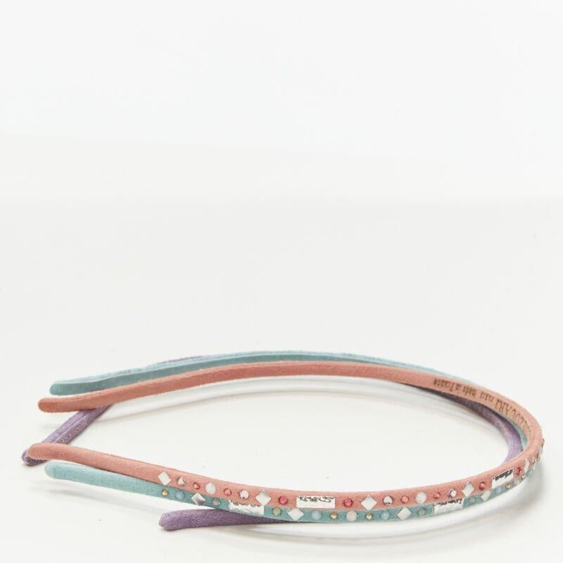 ALEXANDER ZOUARI LOT DE 3 Bandeau en daim rose sarcelle violet orné de cristaux en vente 1