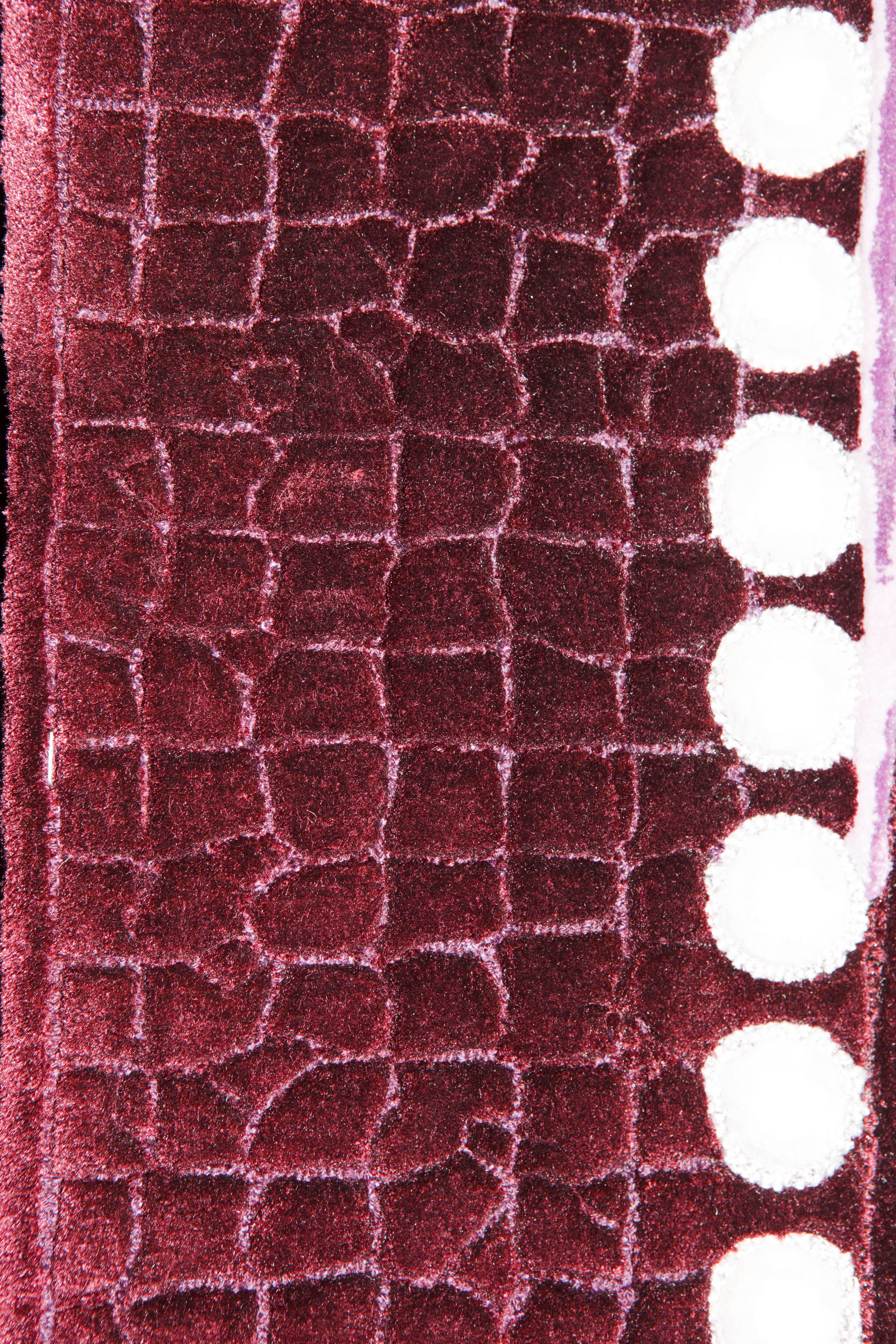 Western European Wool Tufted Rug, Luxury Collection, Limited Edition In New Condition For Sale In Hong Kong, HK