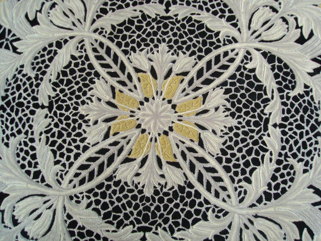 Alfombra de Seda Europea Occidental, Negro y Ornamental, Pedido a Medida Tallado a mano en venta