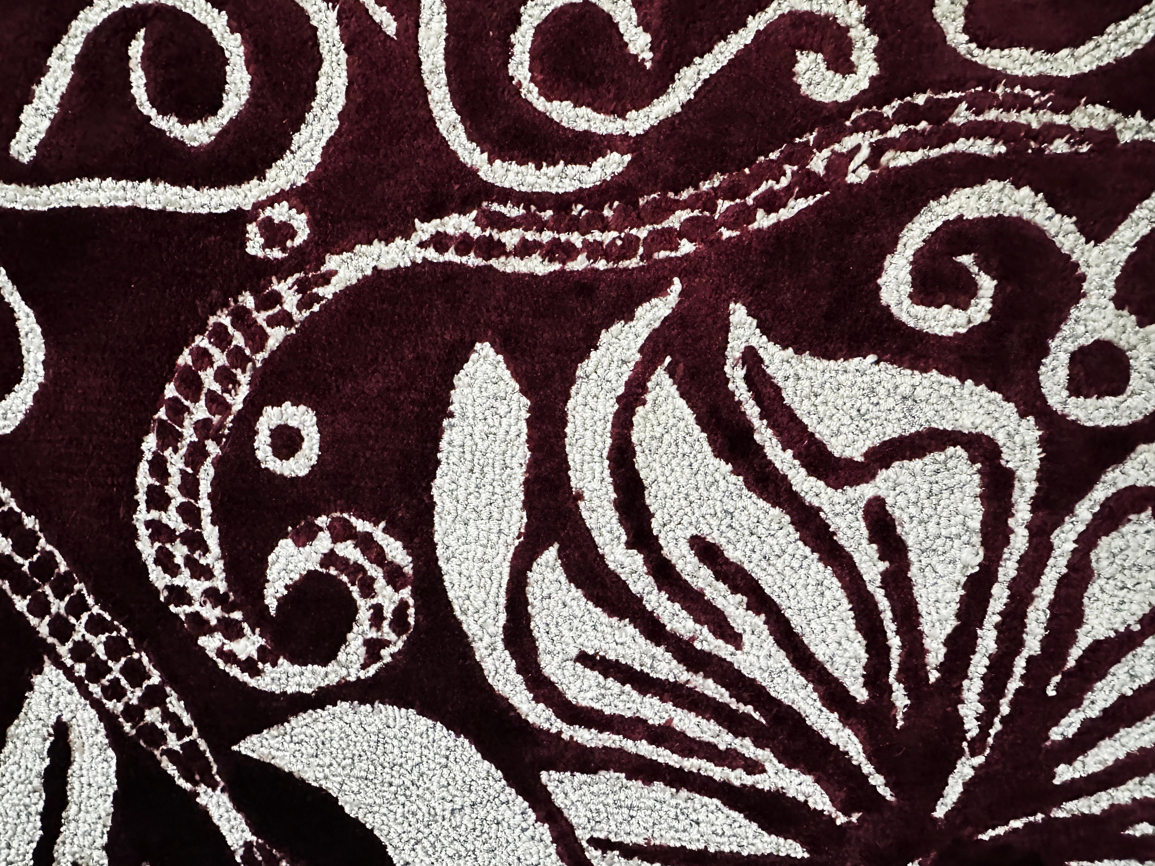 Western European Contemporary Rug New Tufted Silk Luxury Collection, Flowers For Sale 1